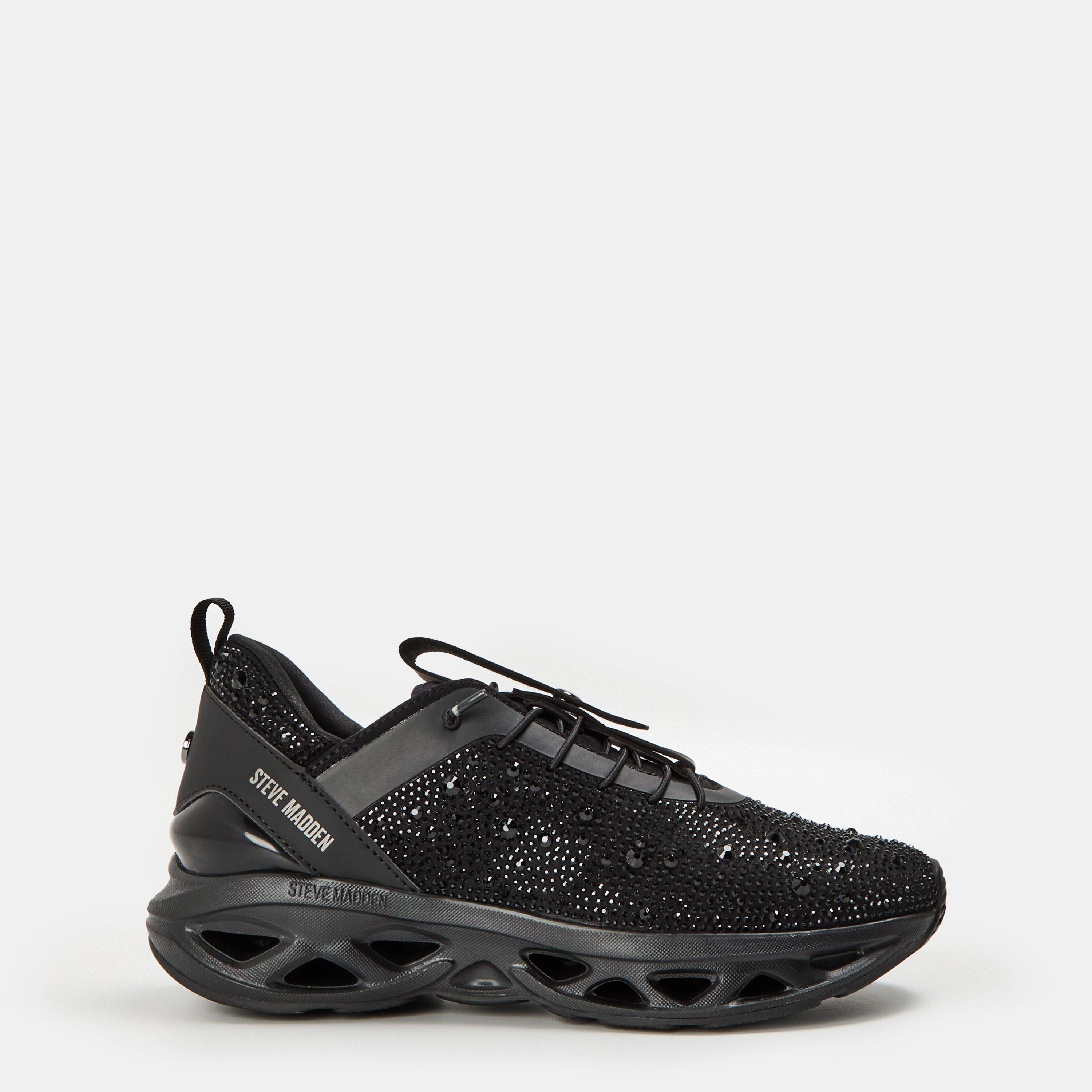 Surge Low-Top Trainers