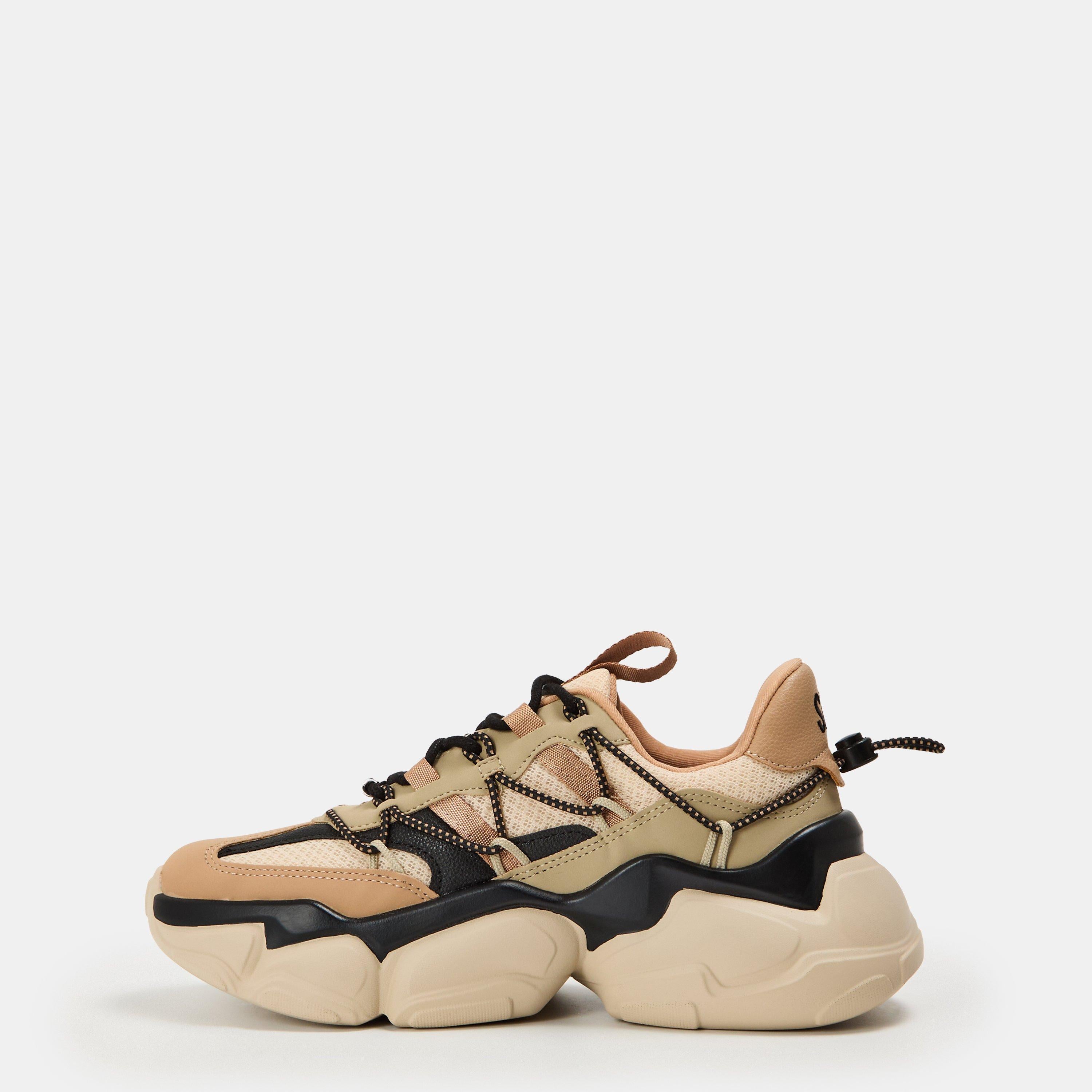 Spectator Low-Top Trainers
