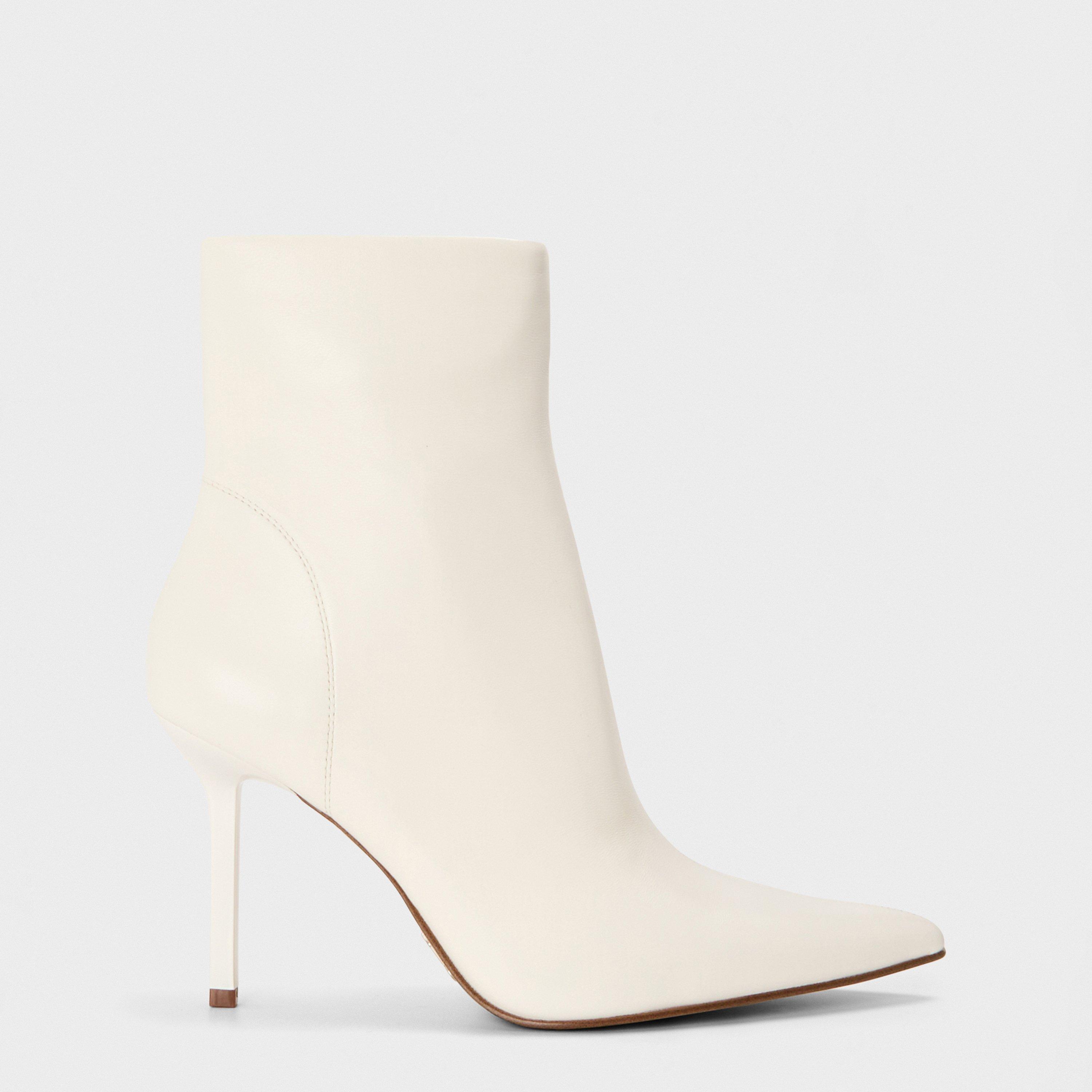 Lyanna Ankle Heeled Boots