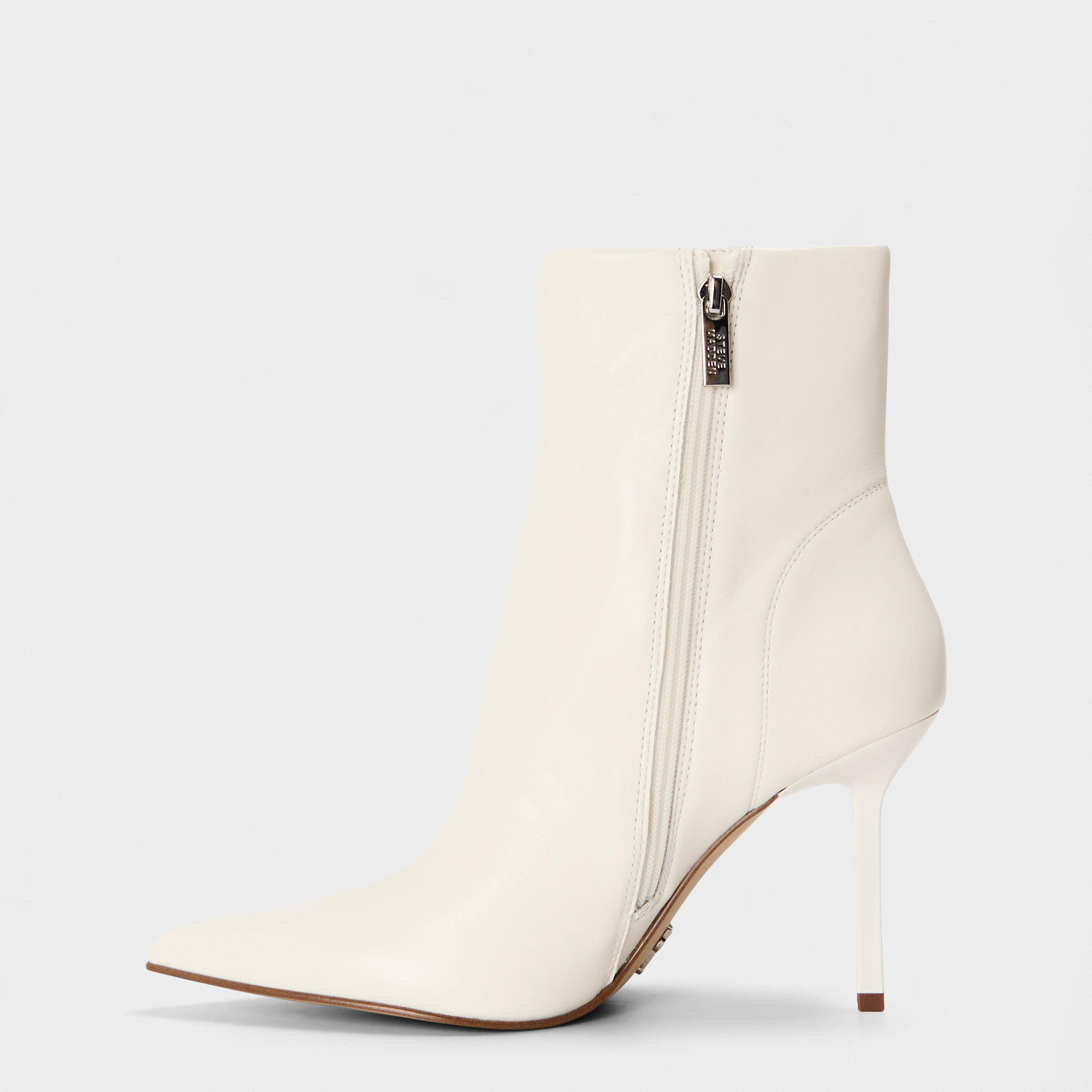 Lyanna Ankle Heeled Boots