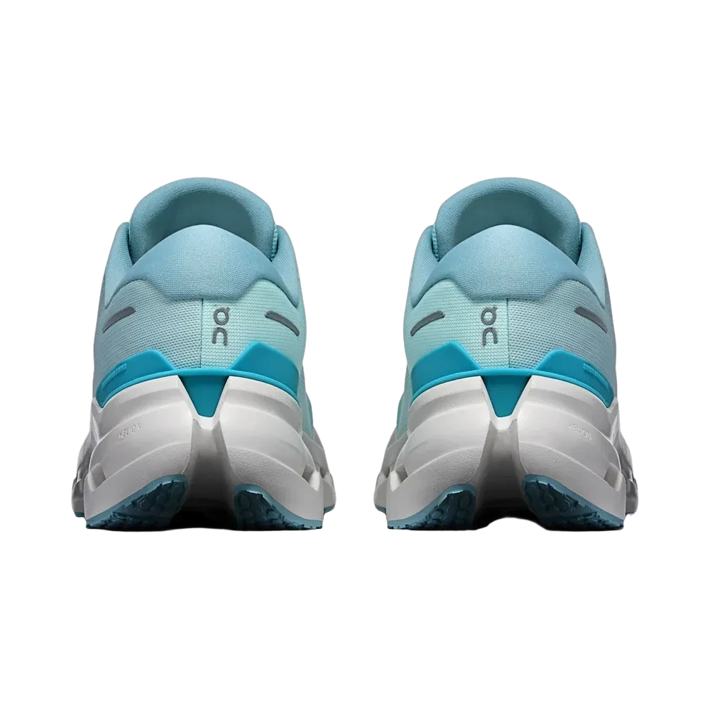 On Running Cloudrunner 3 Flurry Cascade