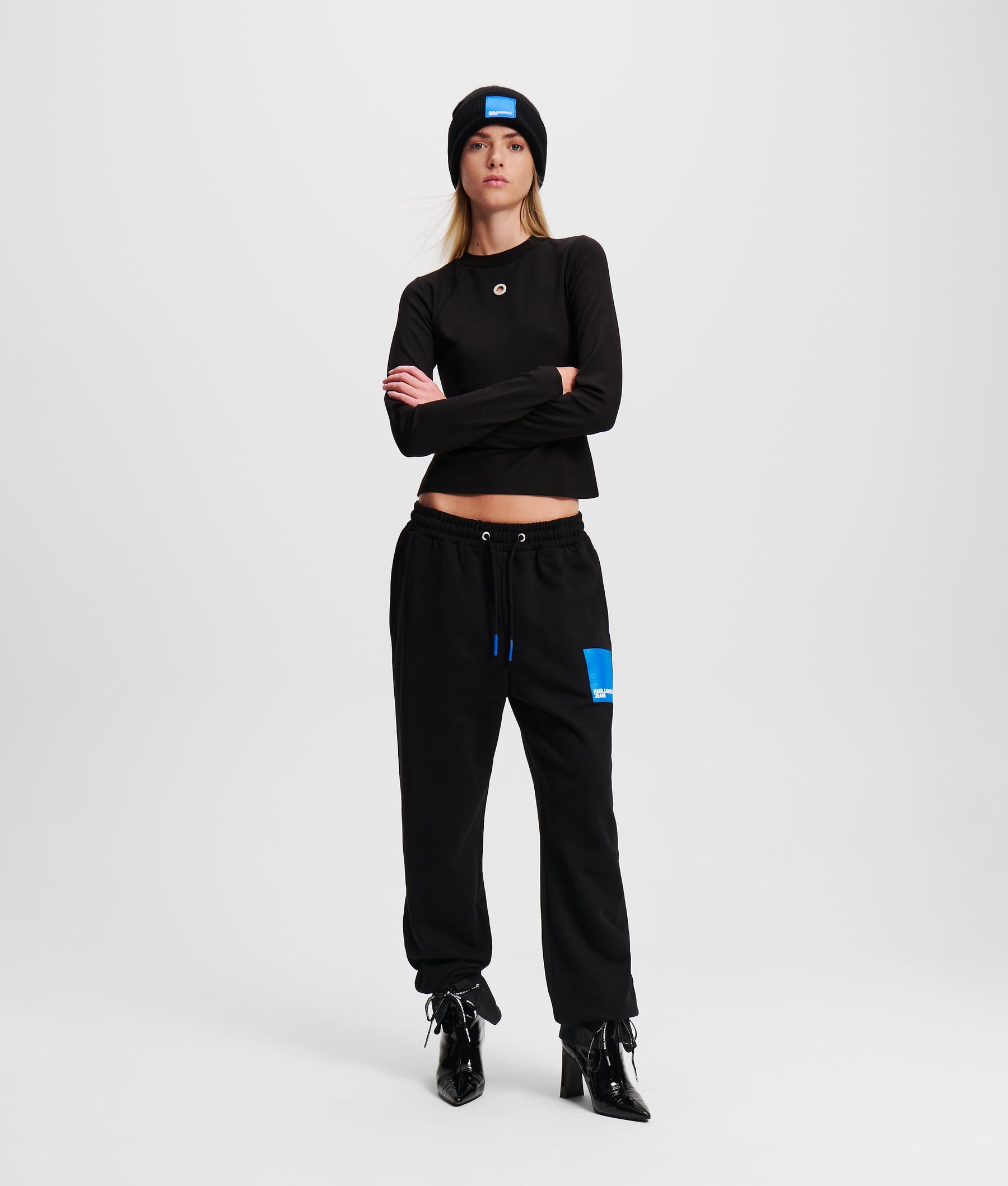 RELAXED SWEATPANTS