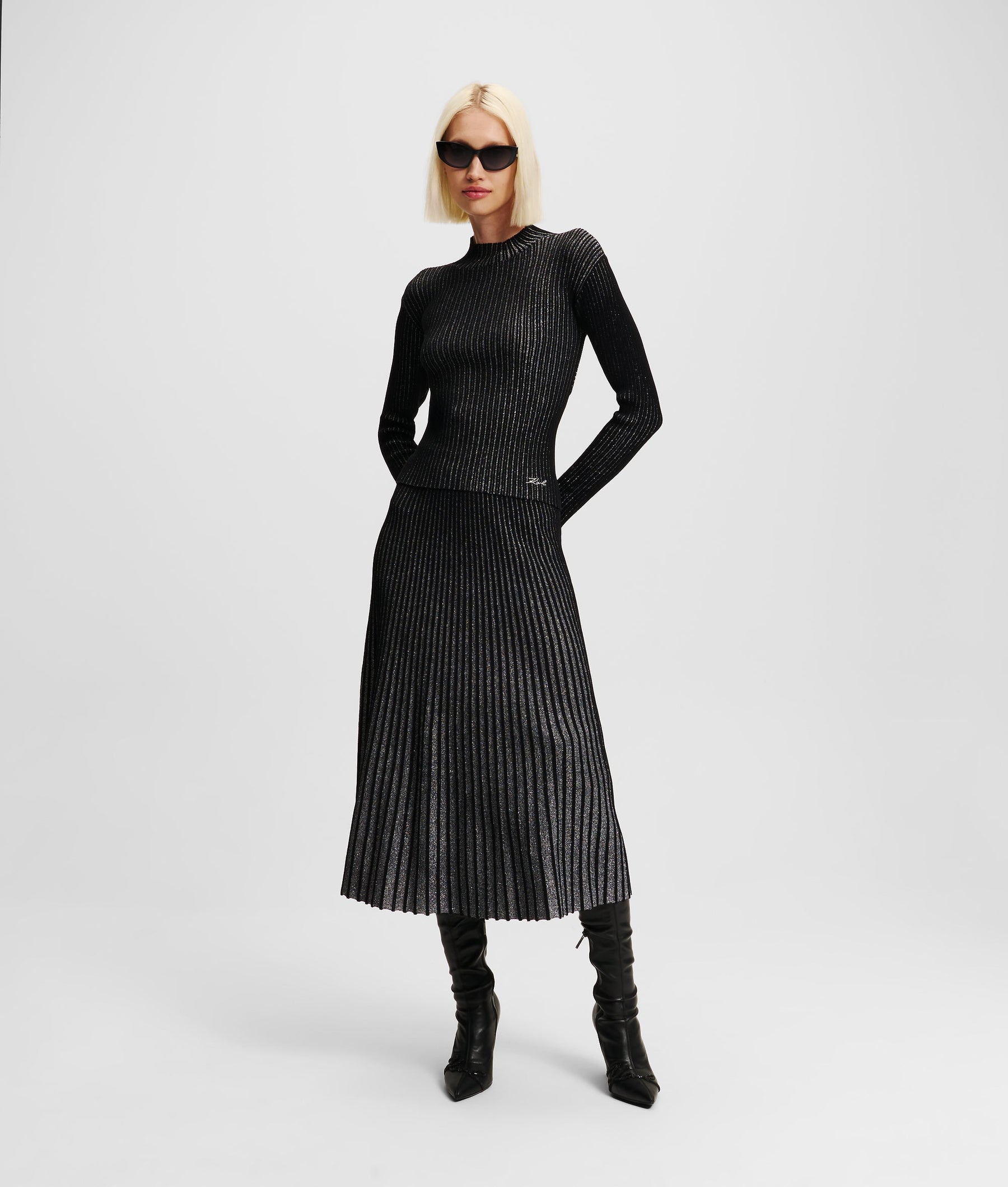 METALLIC MOCK-NECK JUMPER