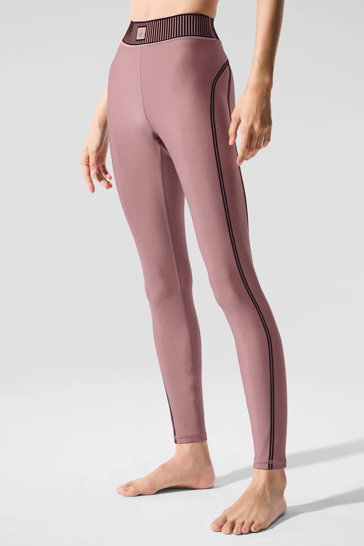 Airlift High-Waist 7/8 Line Up Legging