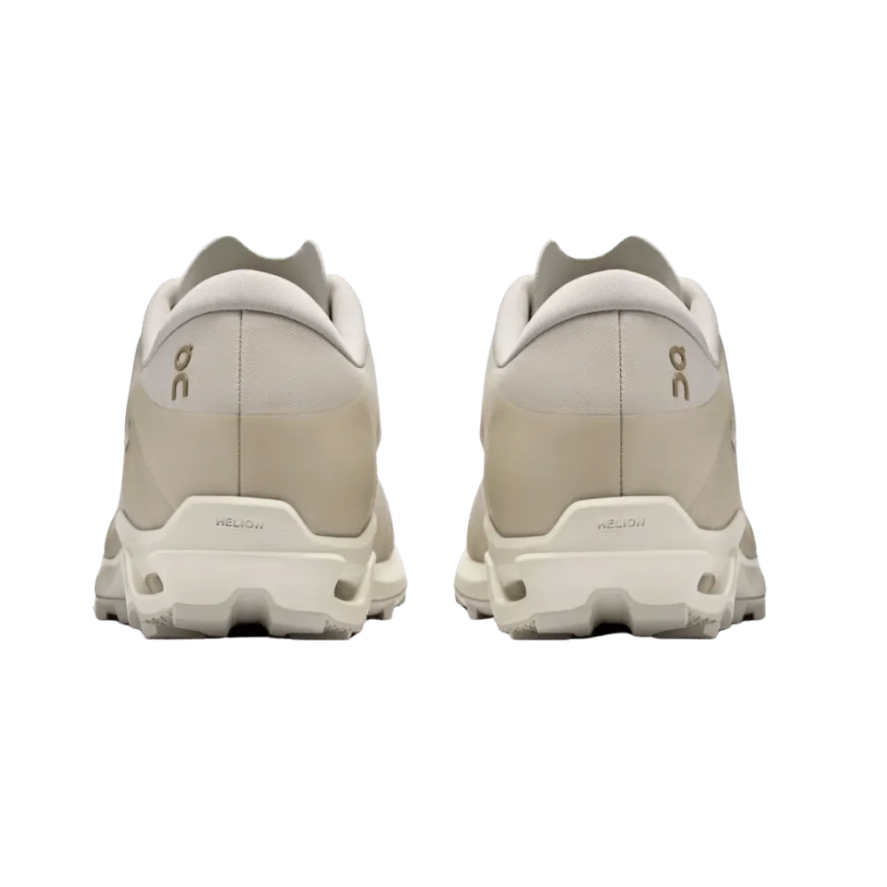 On running Cloudventure Peak PAF Ice | Moon