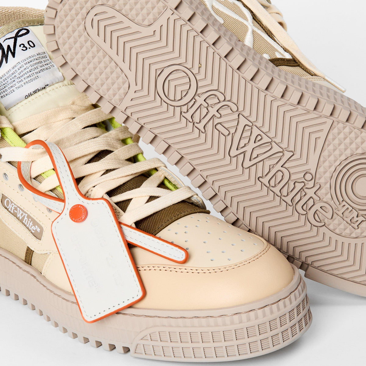Low-Top Trainers