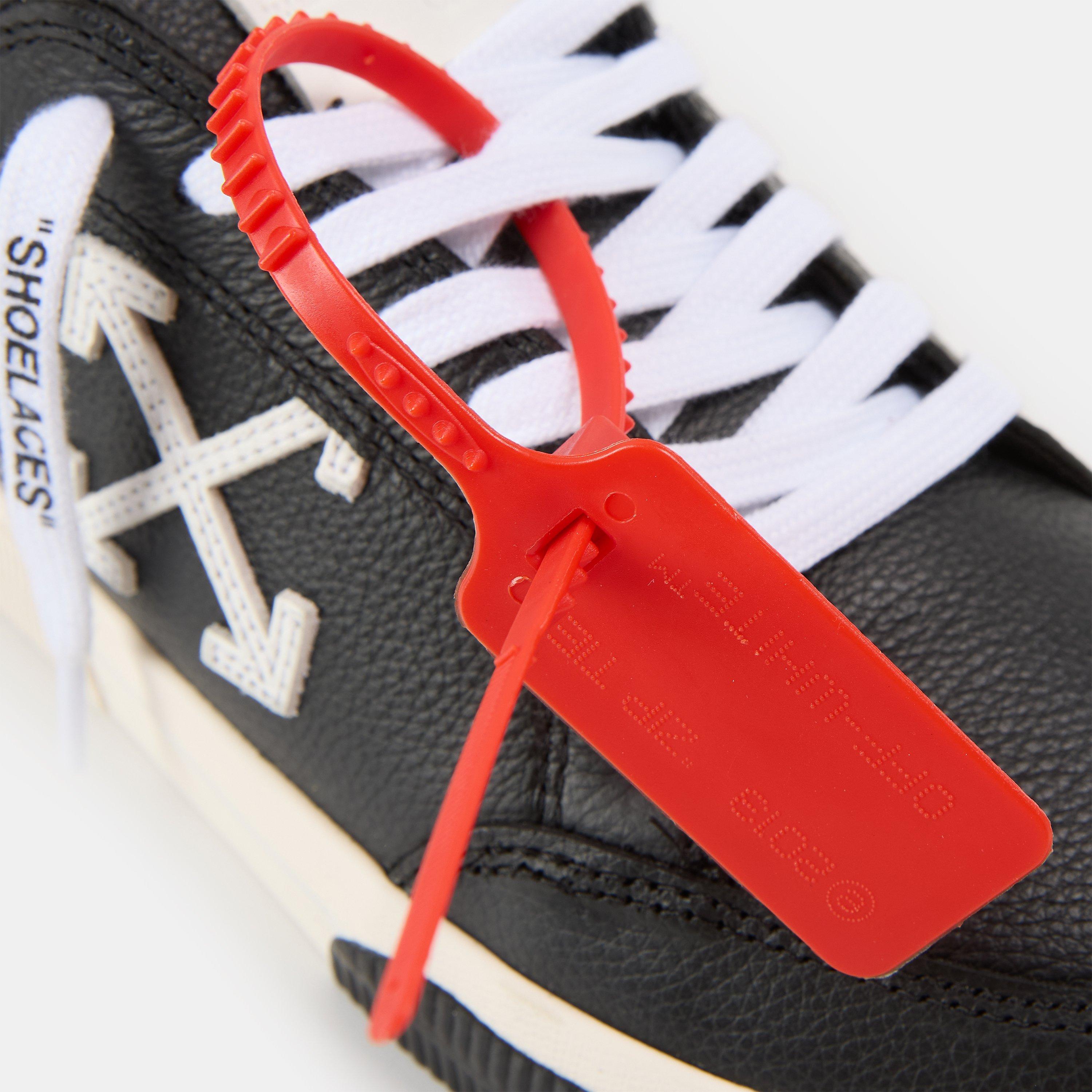 Vulcan Low-Top Trainers