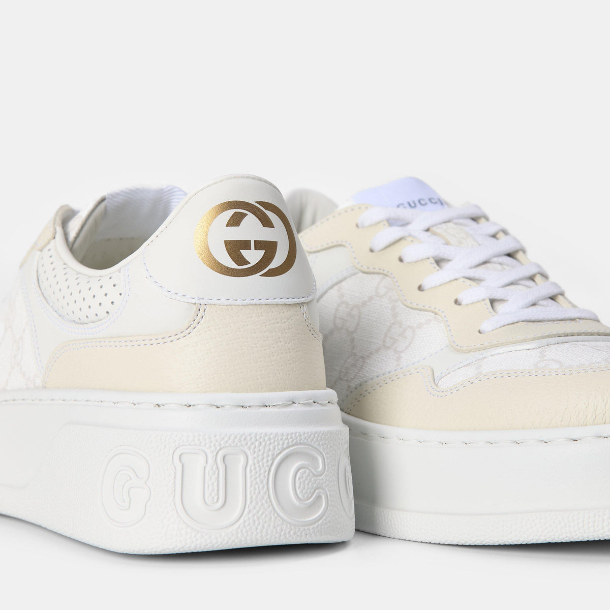 GG Canvas Low-Top Trainers