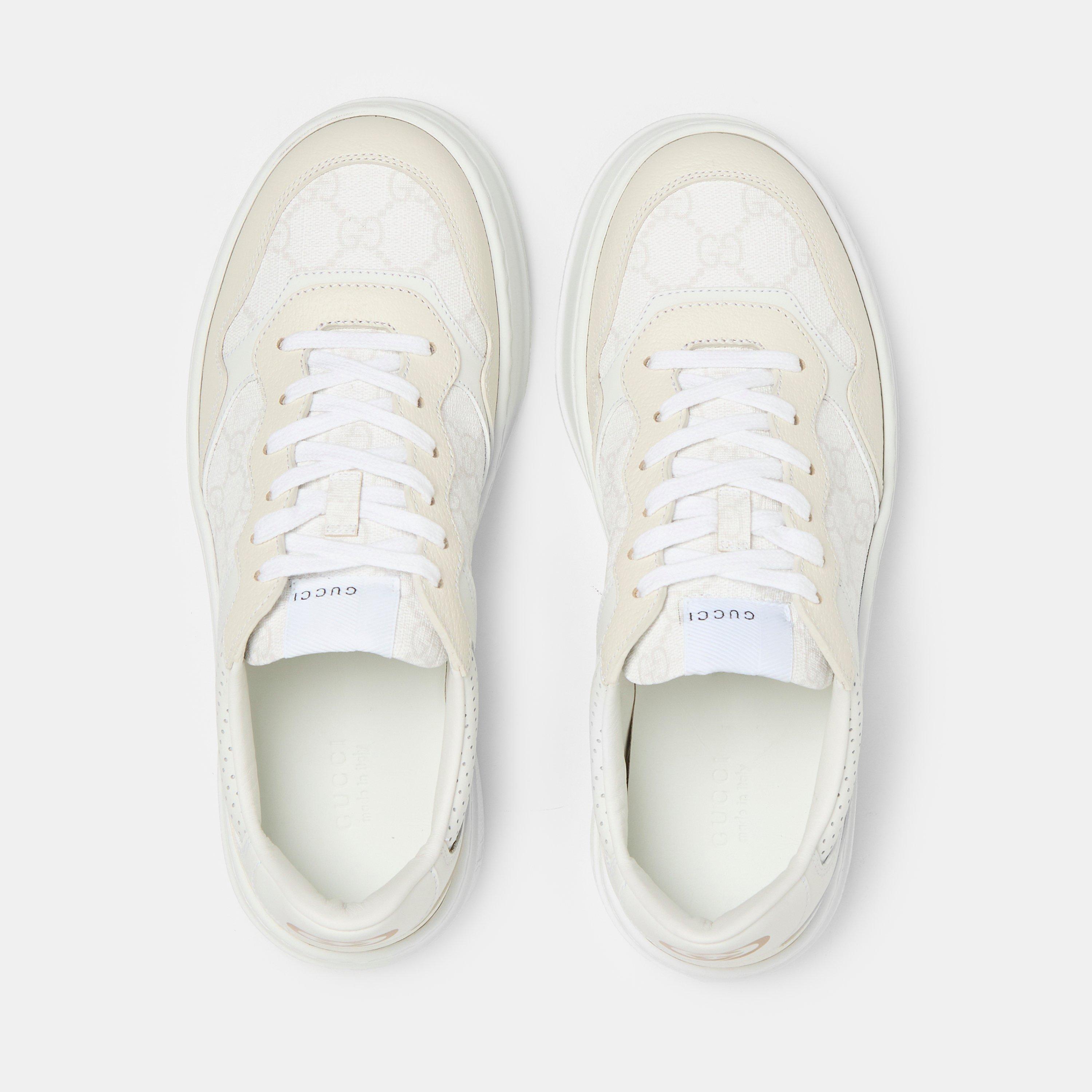 GG Canvas Low-Top Trainers