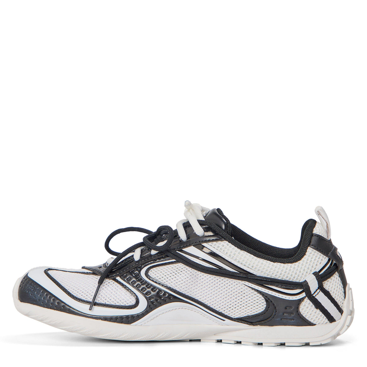 Low-Top Trainers