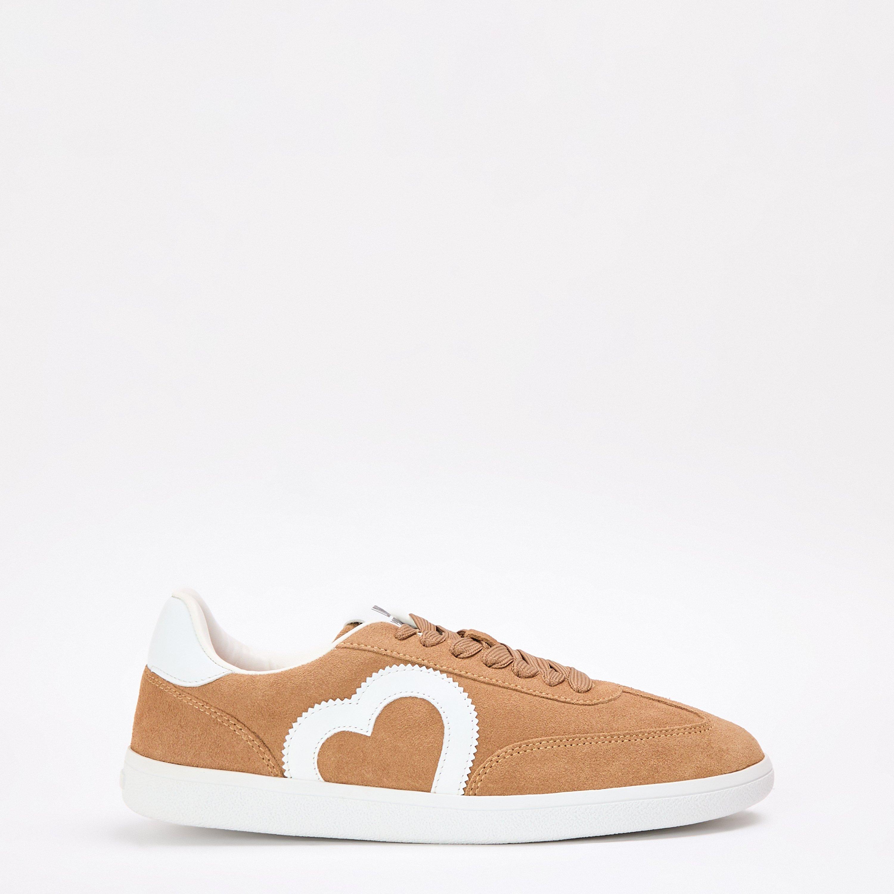 LM Cloud Low-Top Trainers
