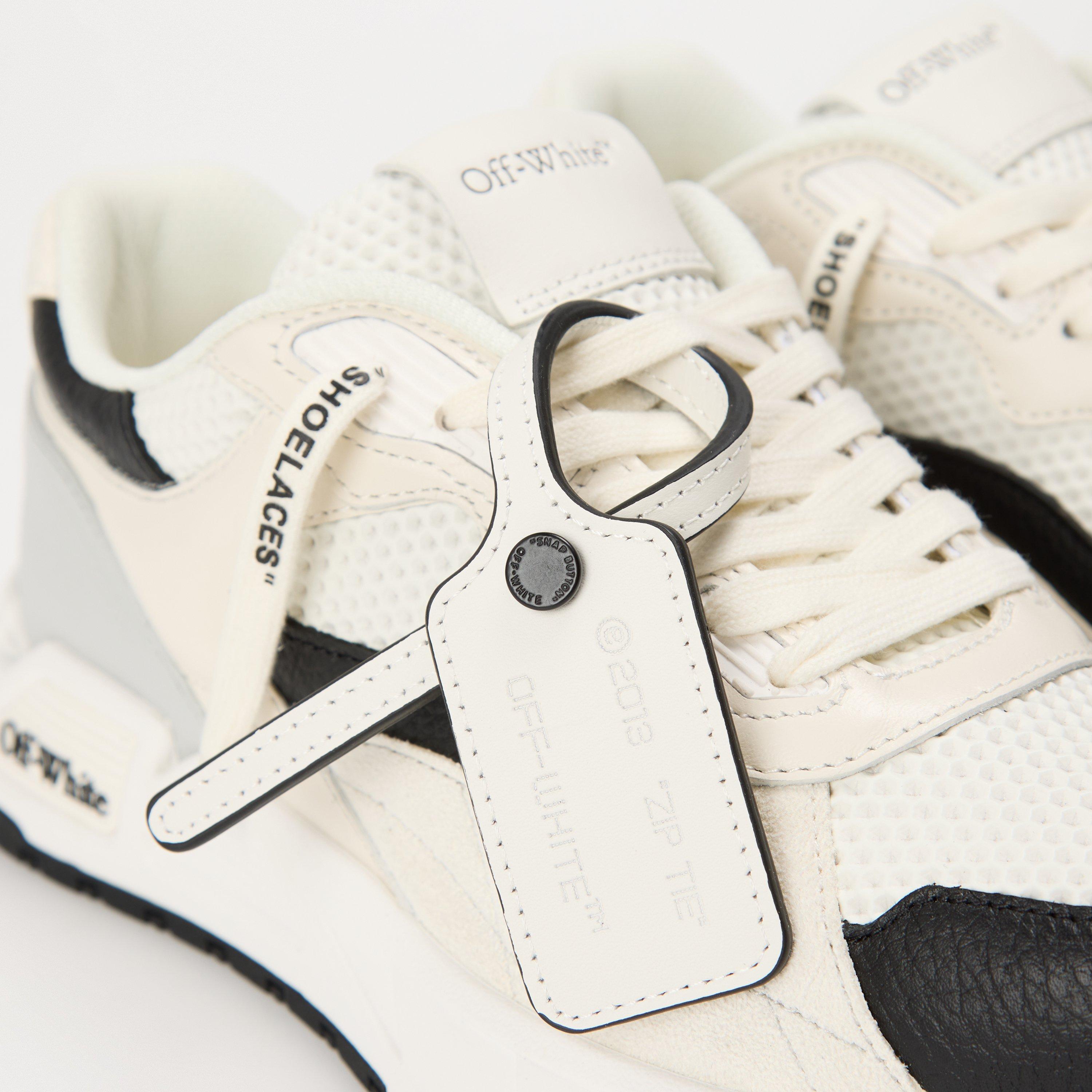 Kick- Panelled Leather Low-Top Trainers