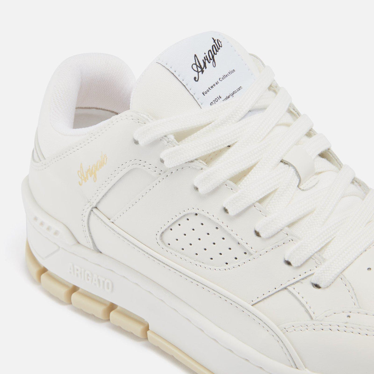 Low-Top Trainers