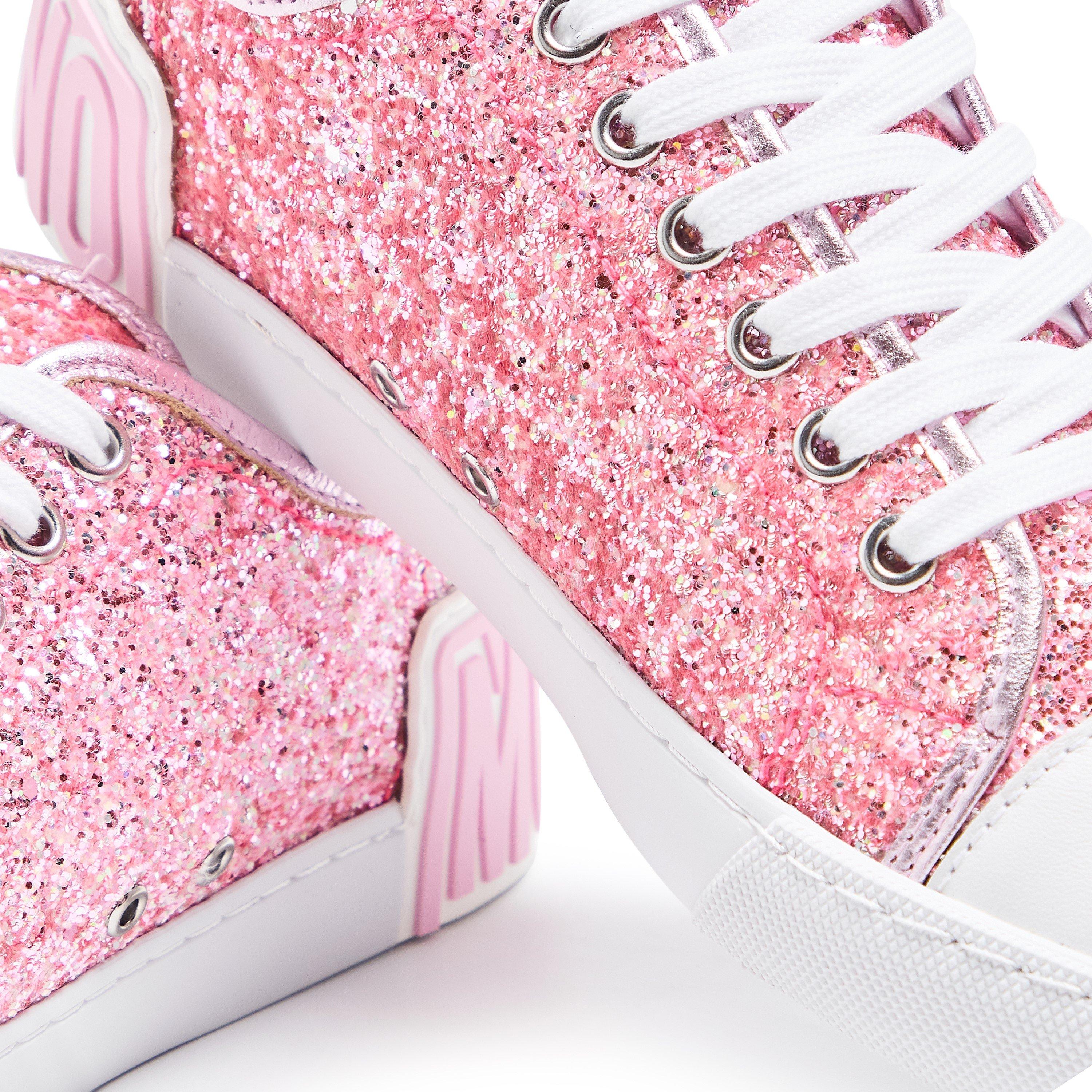 Low-Top Trainers