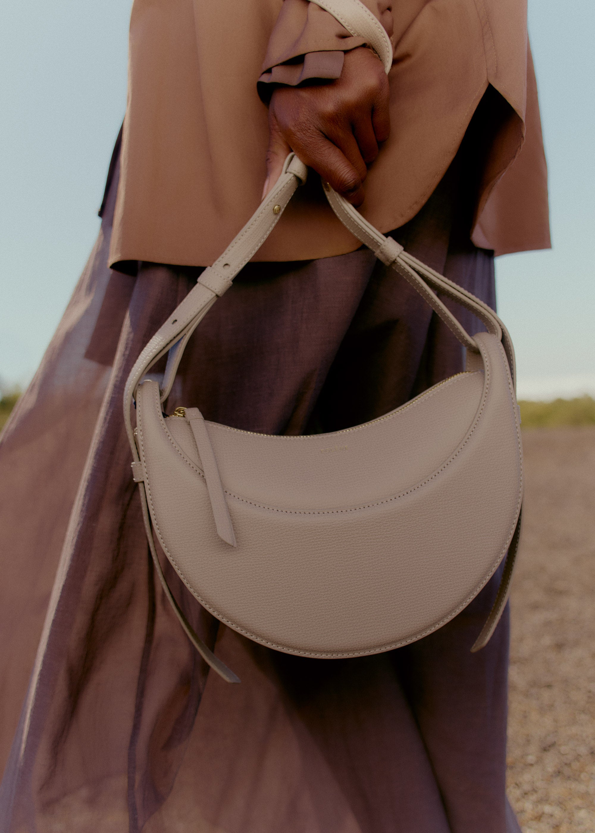 Numéro Dix - Textured Taupe