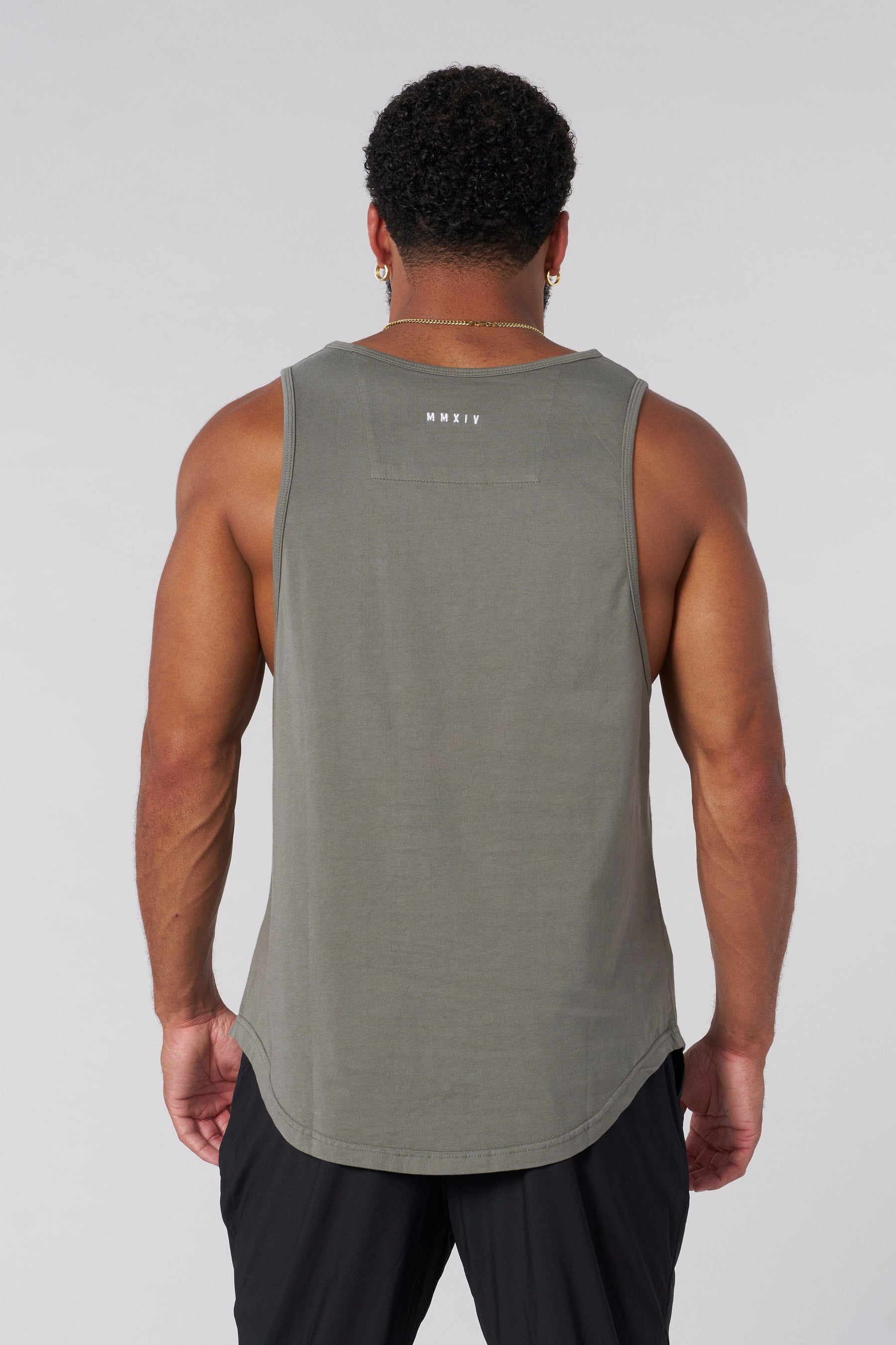 3029 - Metal Tag Tanks
