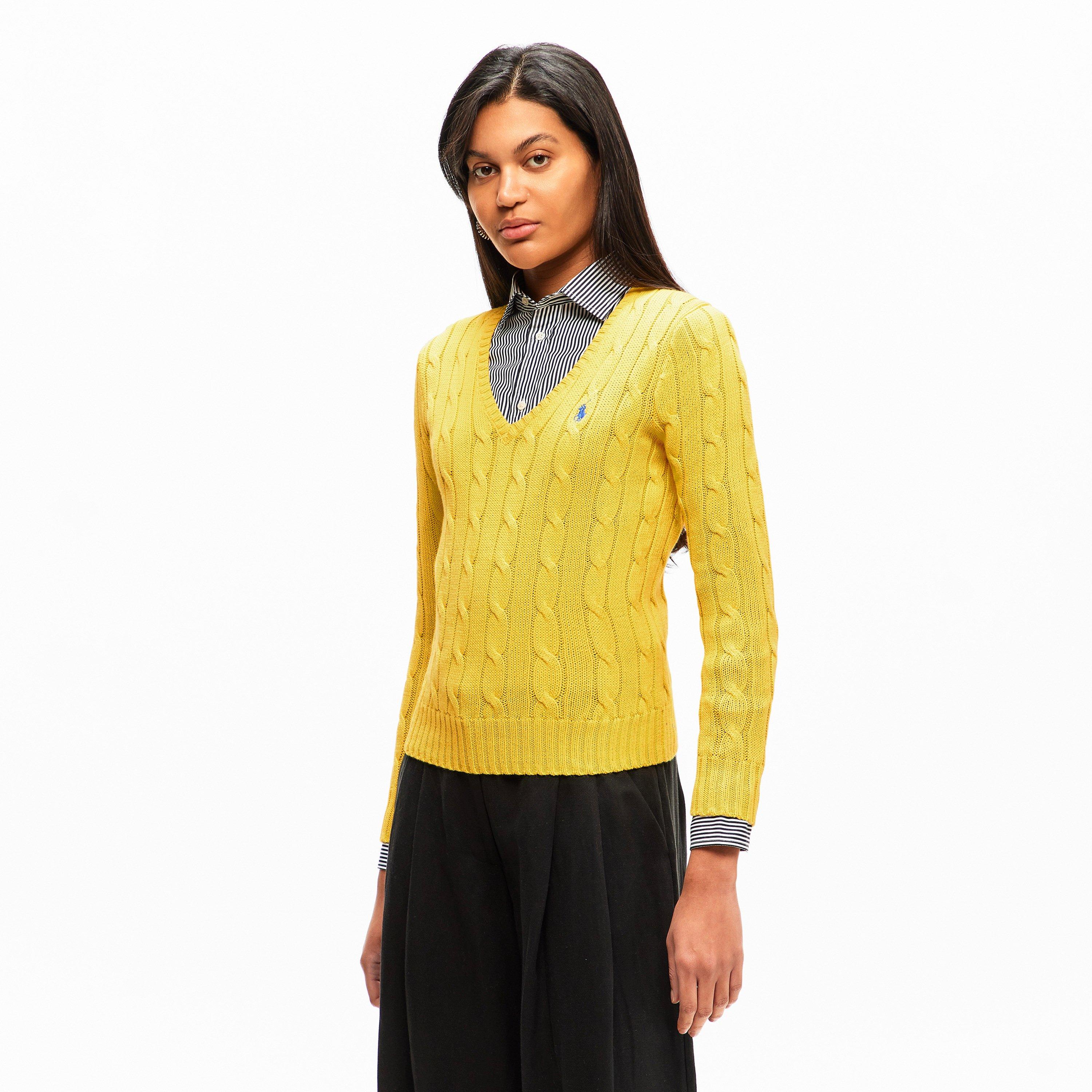 Cable-Knit V-neck Jumper