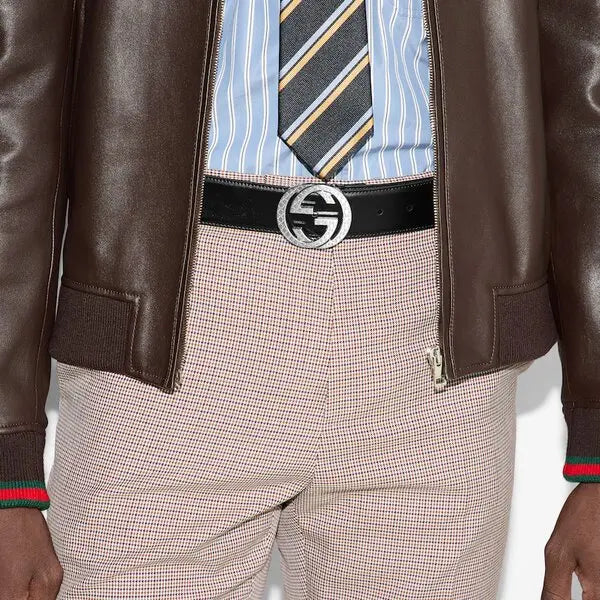 Gucci belt with interlocking g engraved buckle