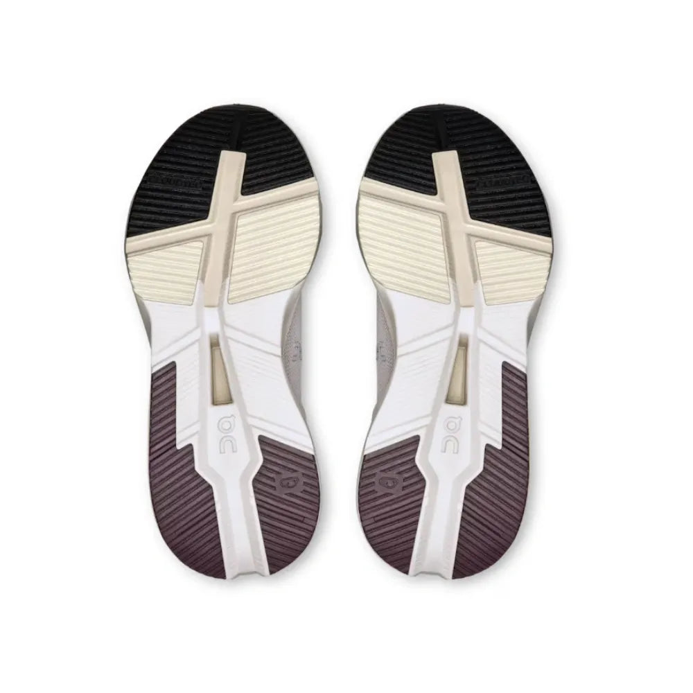 On Running Cloudnova X Silver | Mulberry