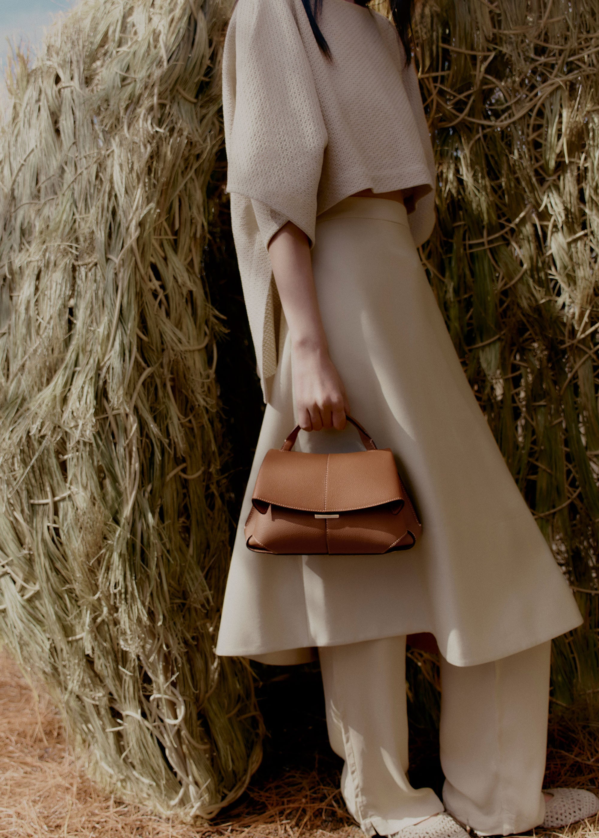 Mokki Mini - Textured Camel