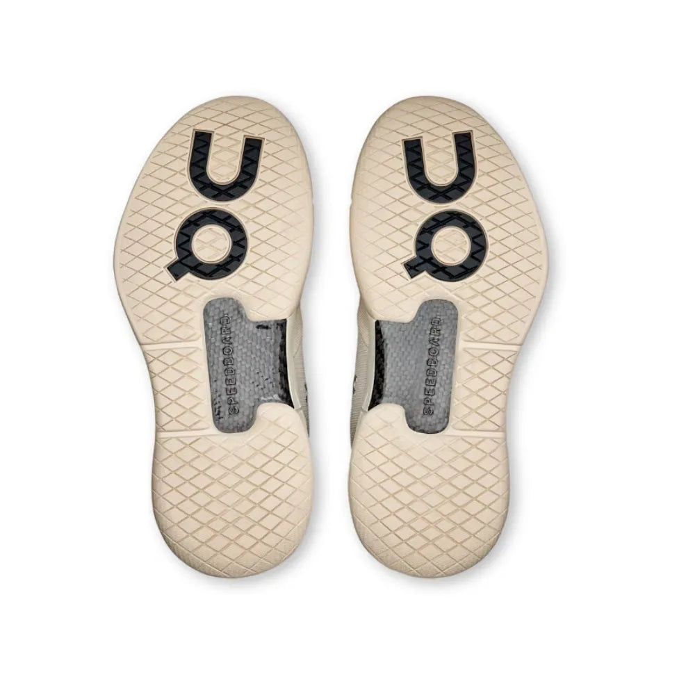 On Running THE ROGER Pro Sand | Ivory