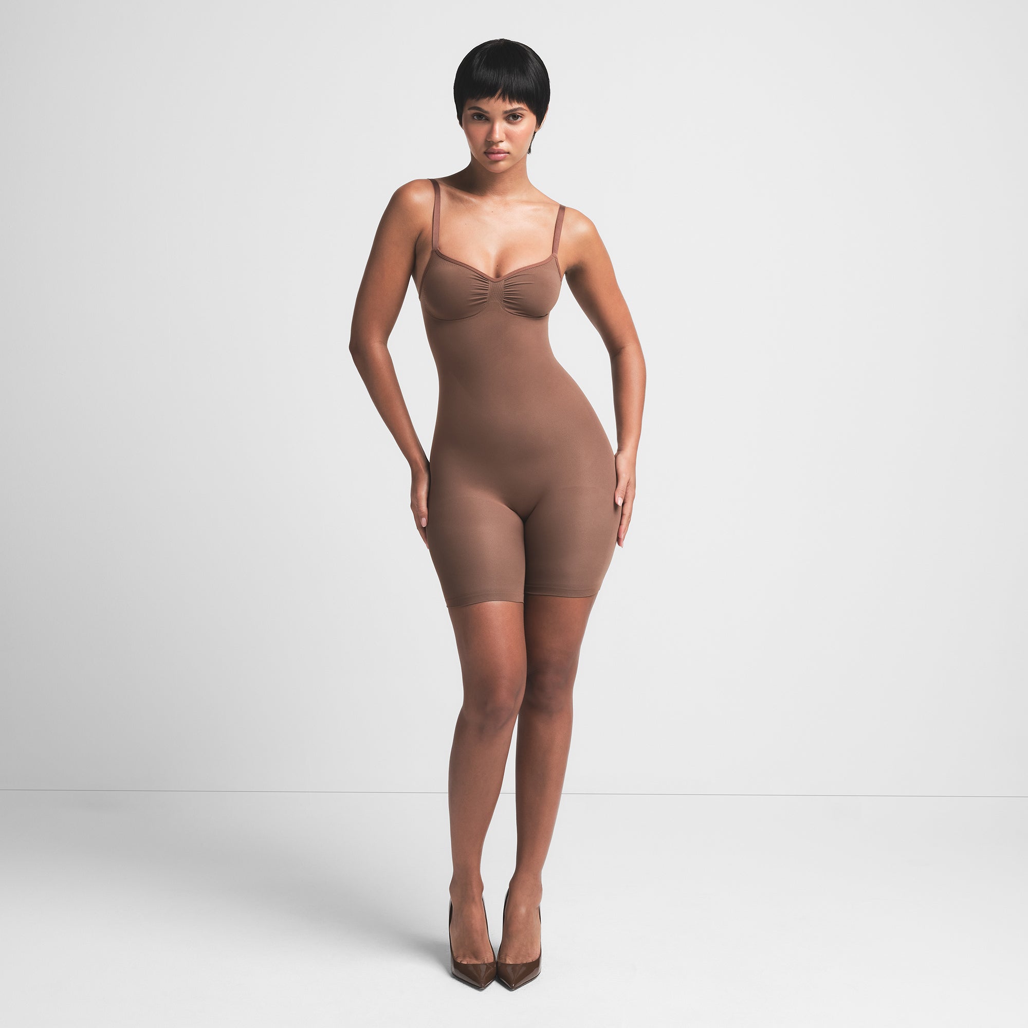 Seamless Sculpt Low Back Mid Thigh Bodysuit