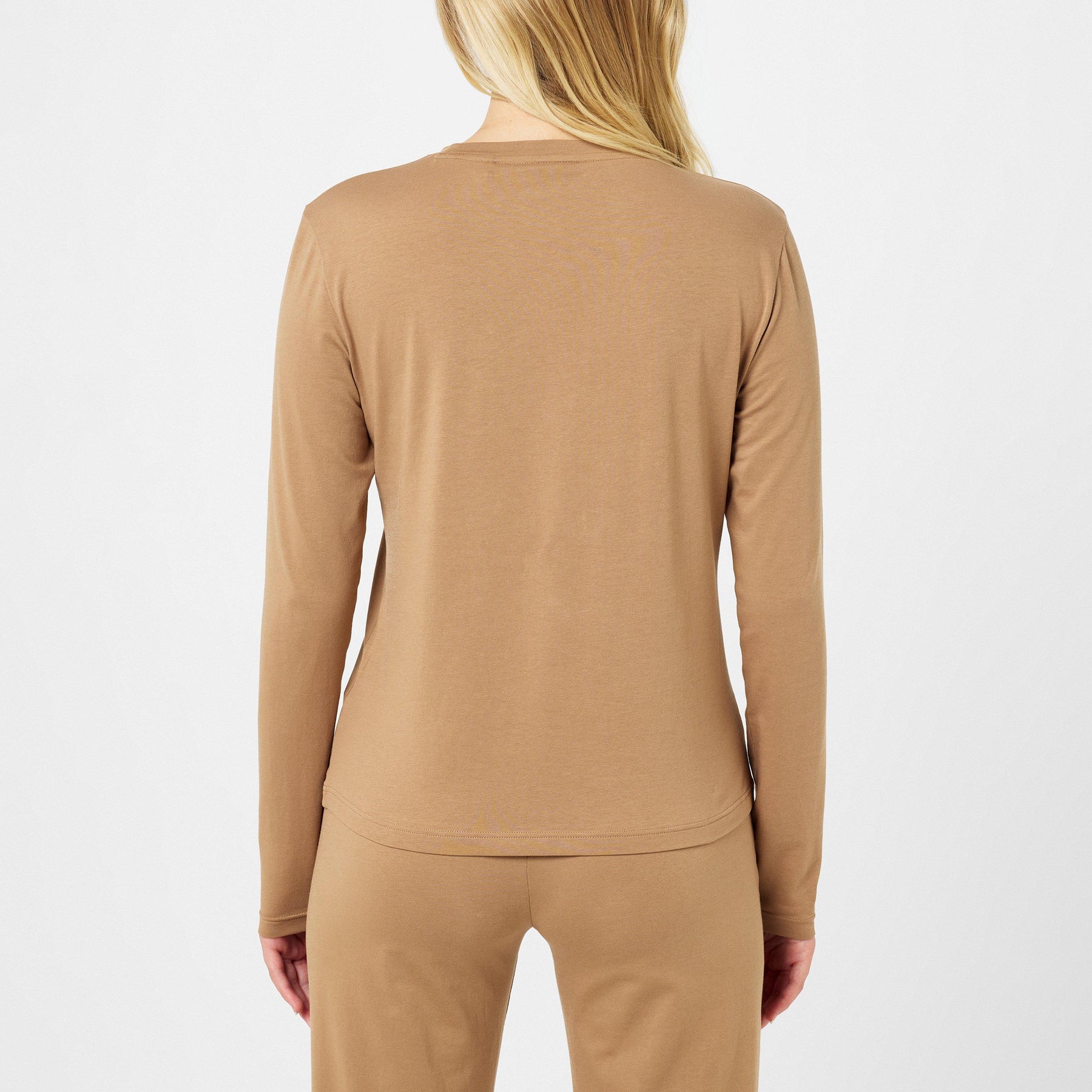 Betsy_Long Set 10241810 01