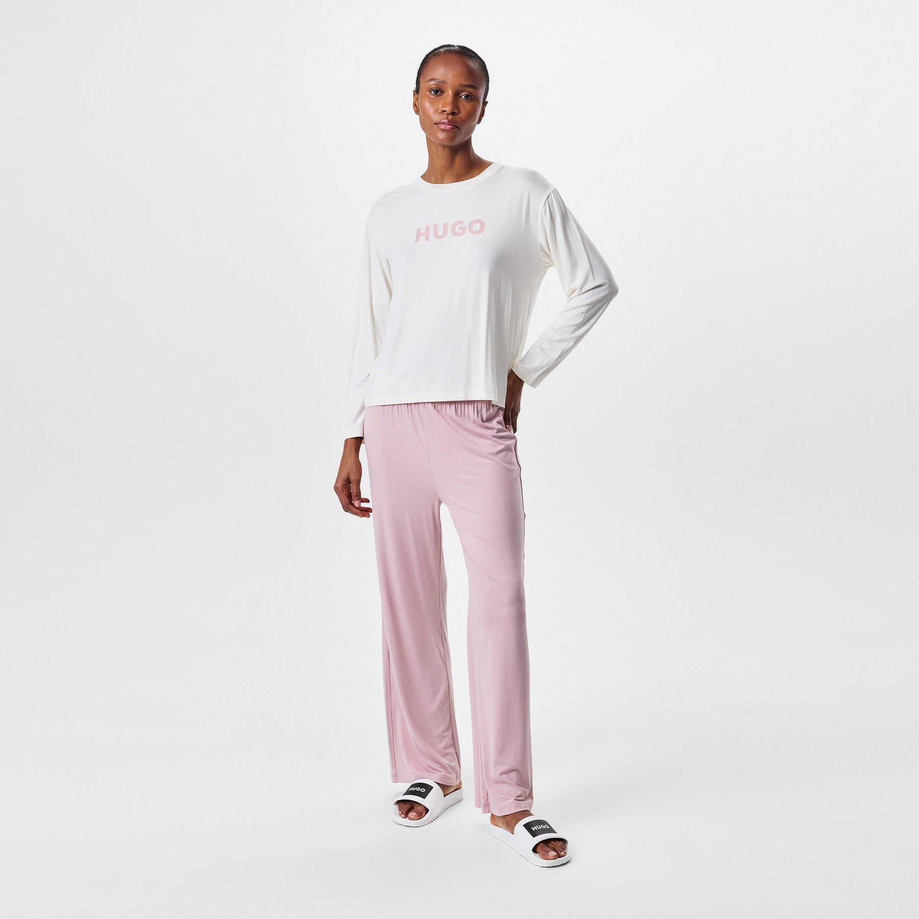 Long sleeve Top and trouser bottom pyjama set