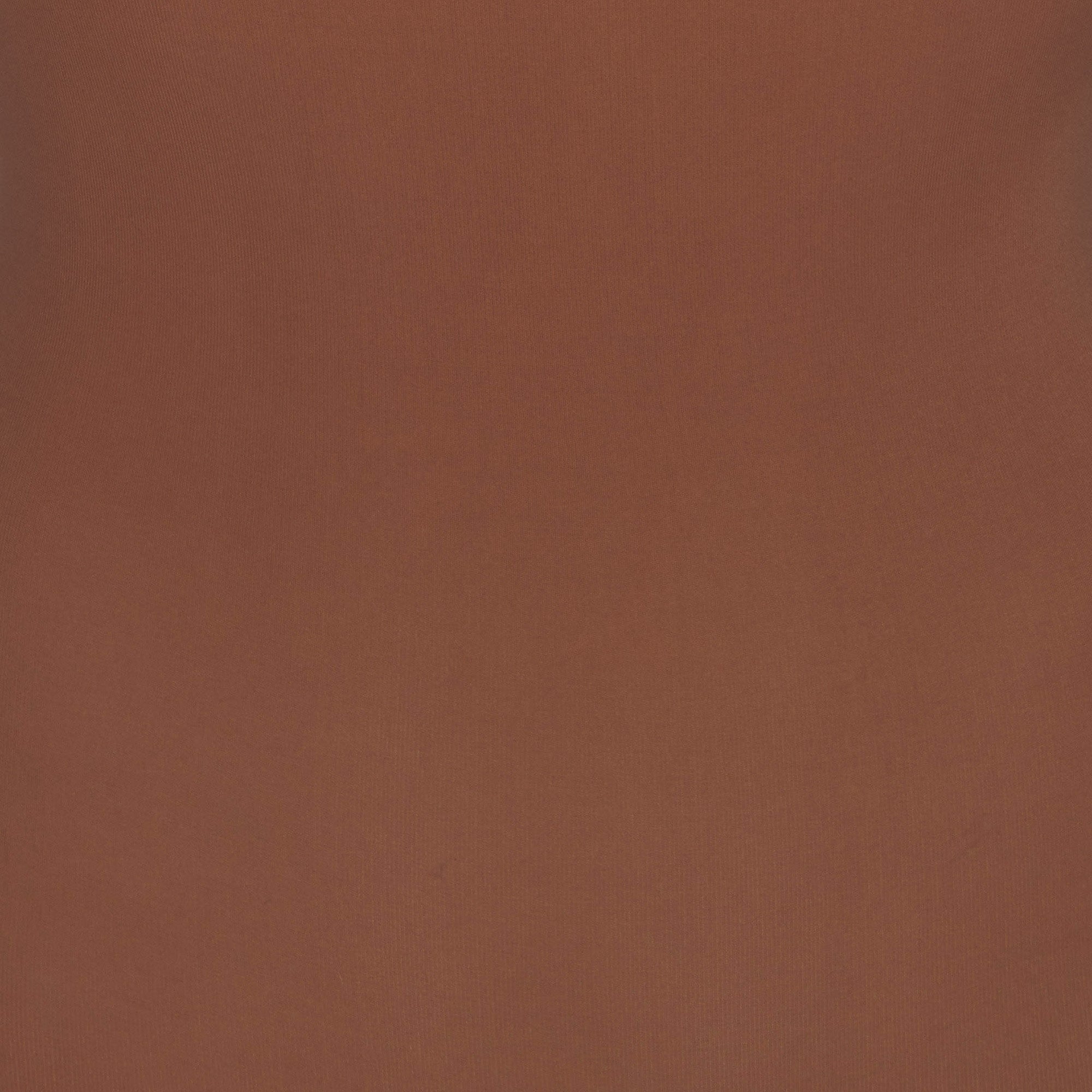 Sheer Seamless High-waisted Mid Thigh Short