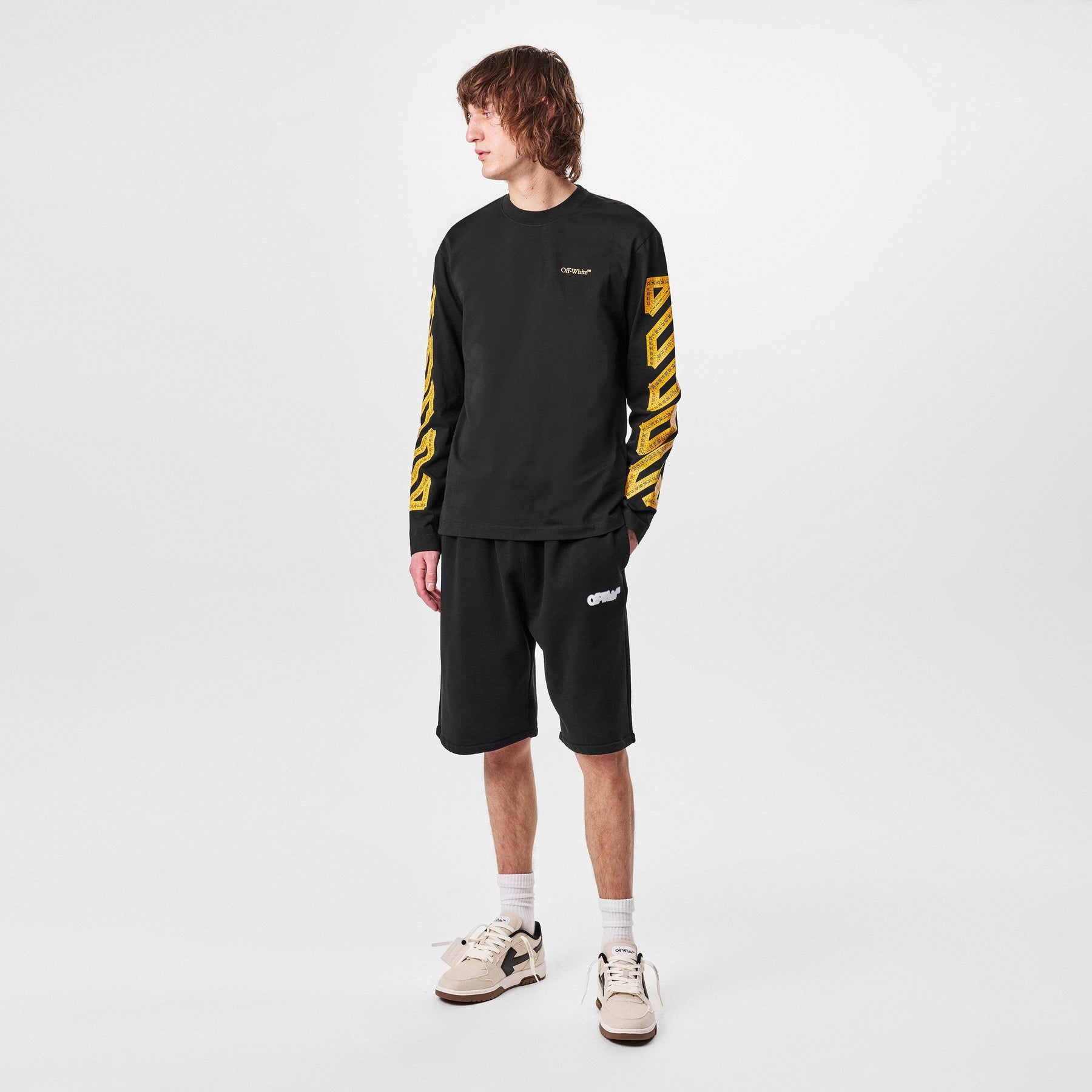 Spray Arrow Shorts
