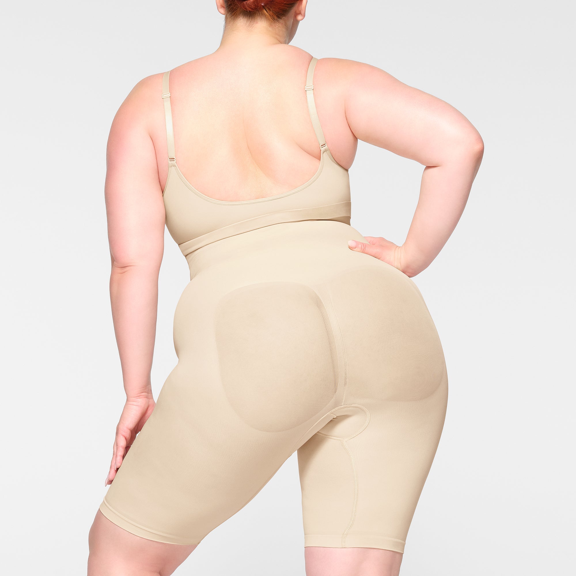 Seamless Sculpt High-waisted Above the Knee Short