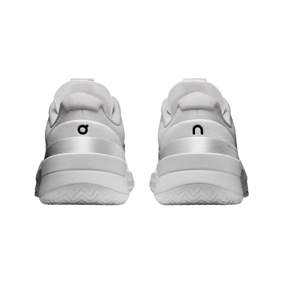 The Roger Pro 2 All White On Running