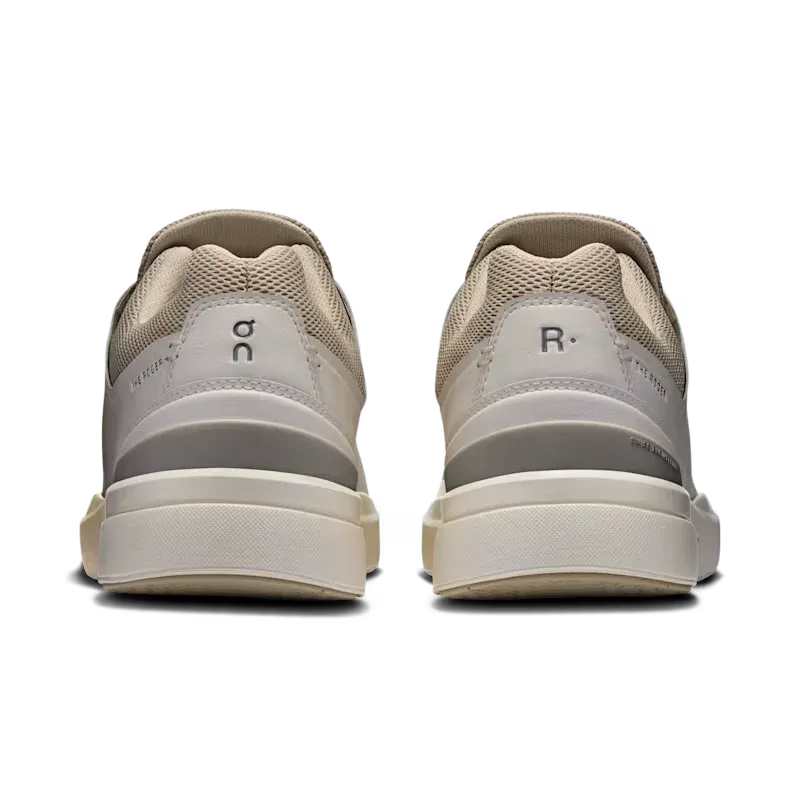 On Running THE ROGER Advantage White Sand