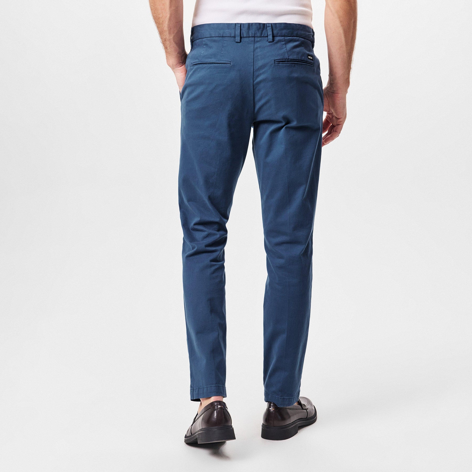 Kaiton Slim-Fit Chinos