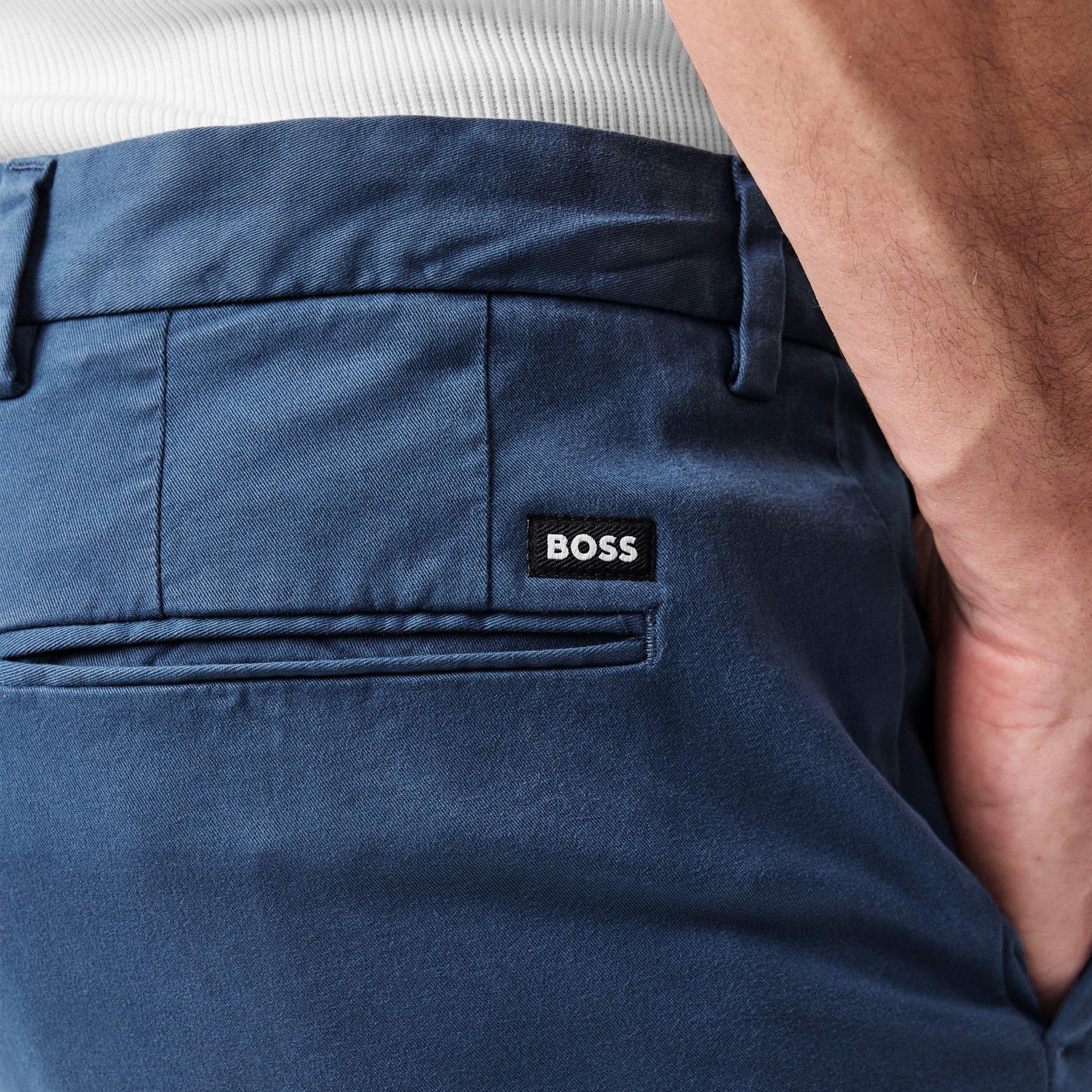 Kaiton Slim-Fit Chinos