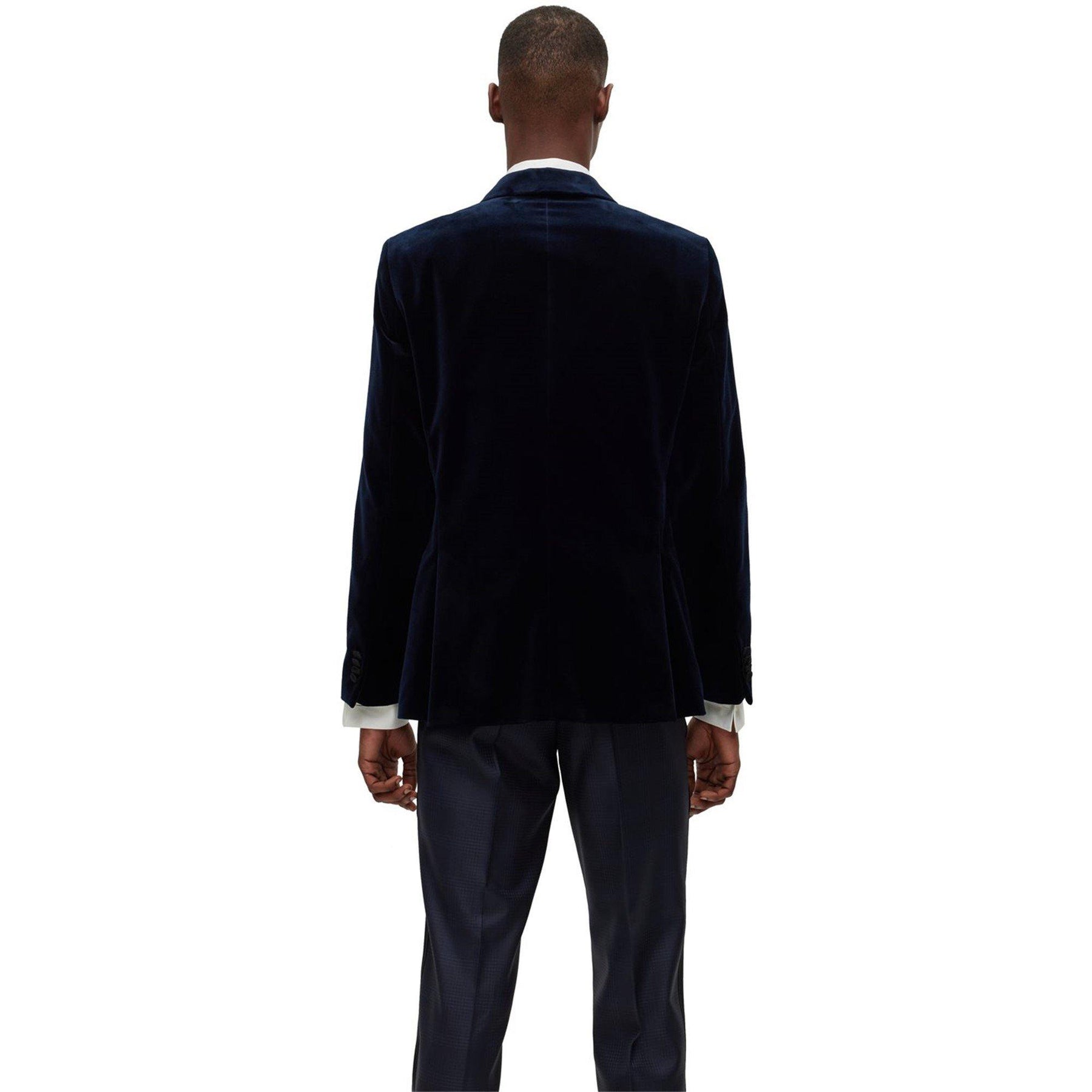 H-Hutson-Tux-231 10247019 01