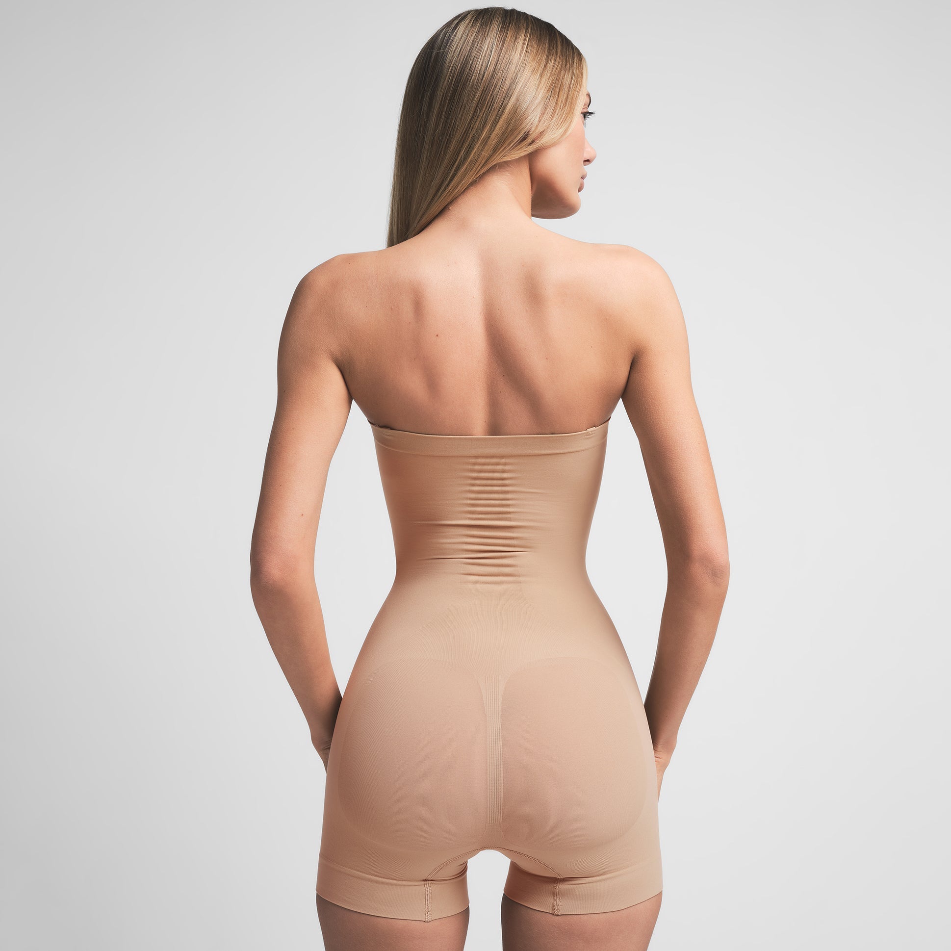Seamless Sculpt Strapless Shortie Bodysuit