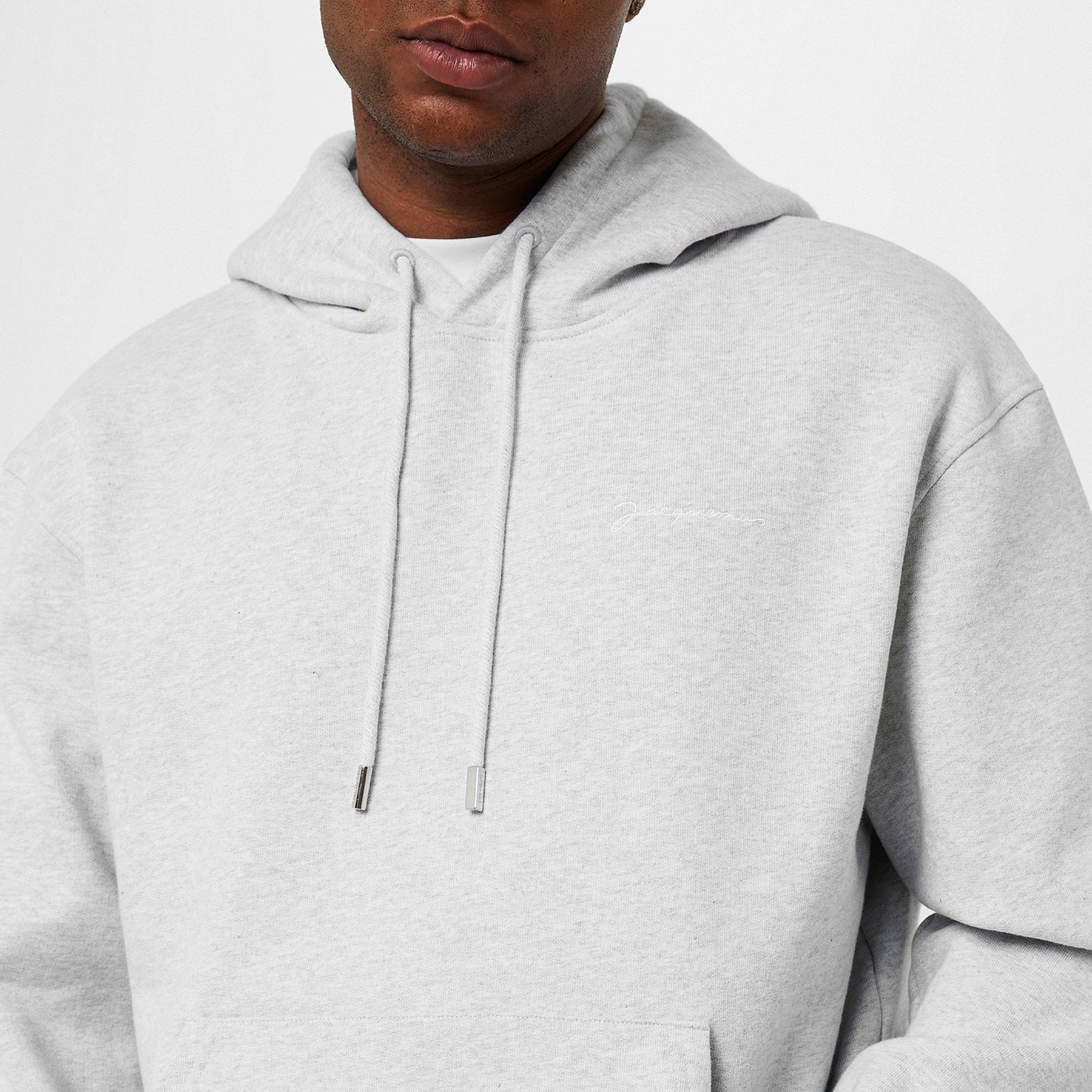 Le Sweatshirt Brodé