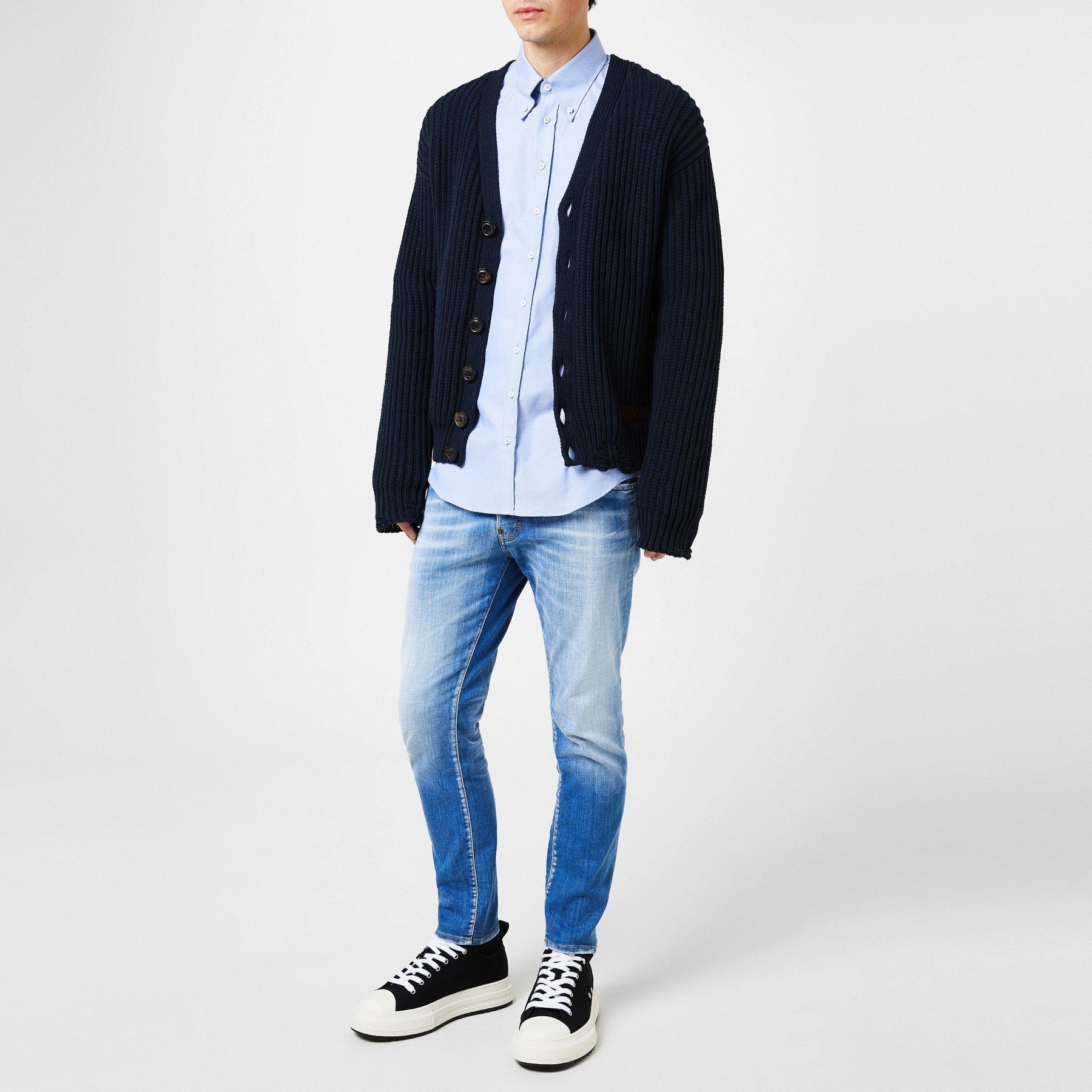 Dsitressed Knit Cardigan