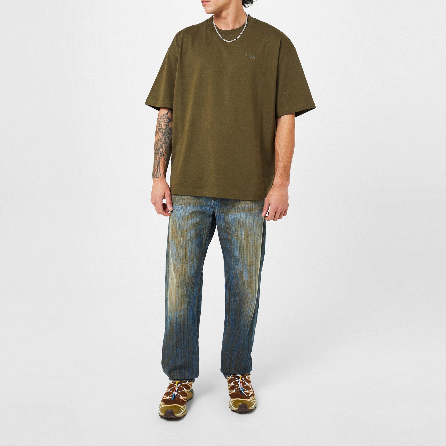 Maxi Oval D T-Shirt