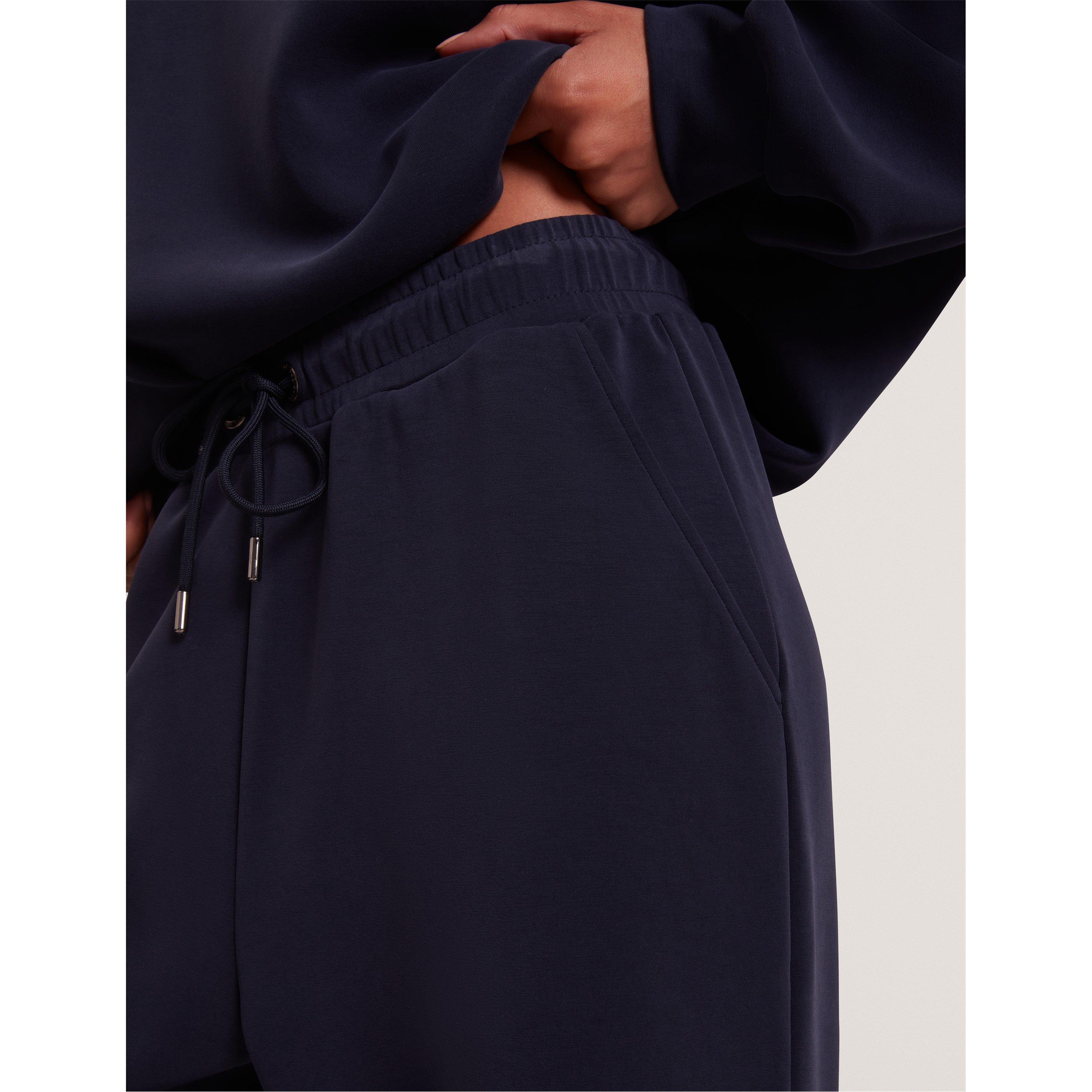 BarrelLeg Closed Hem Jersey Joggers