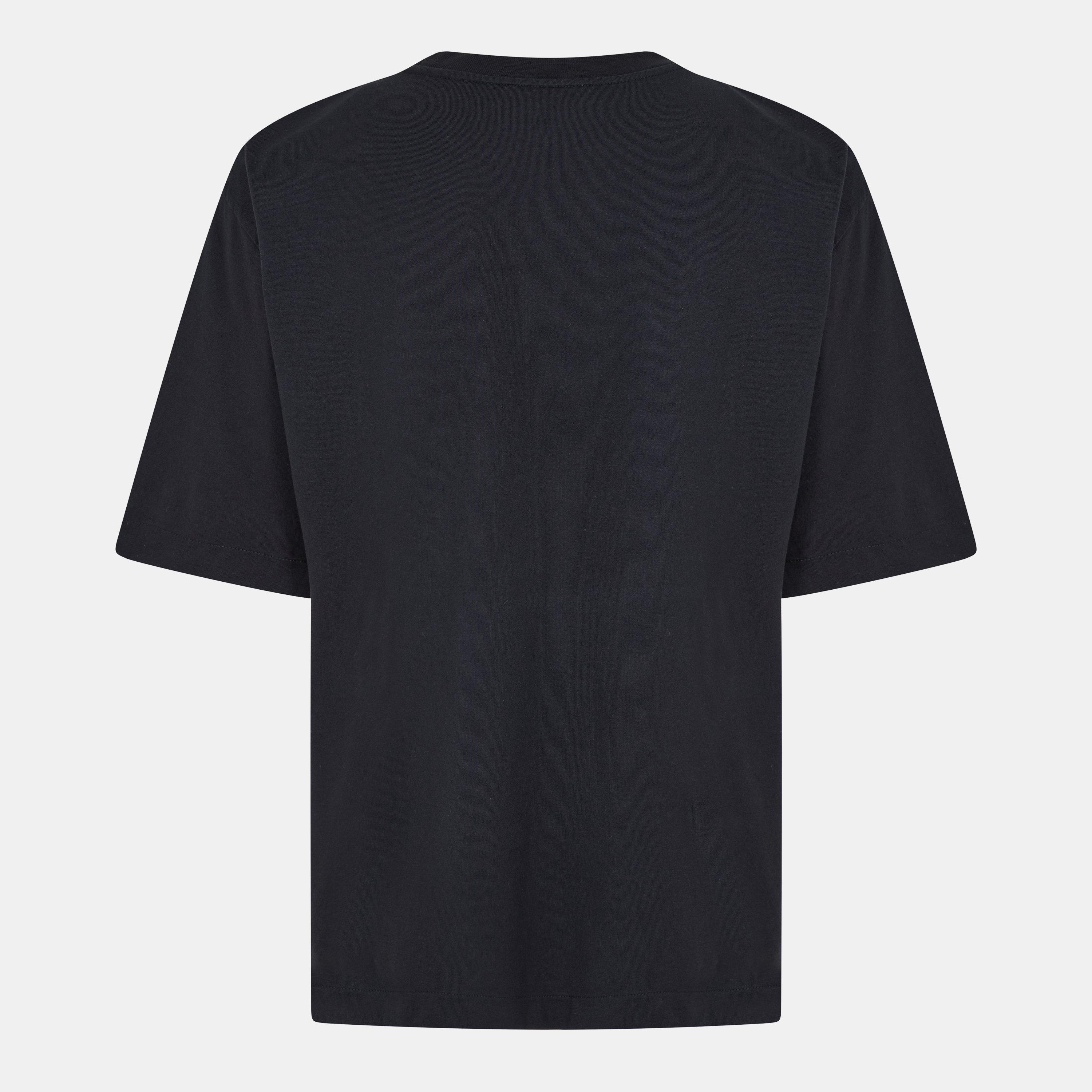 - T-Shirt