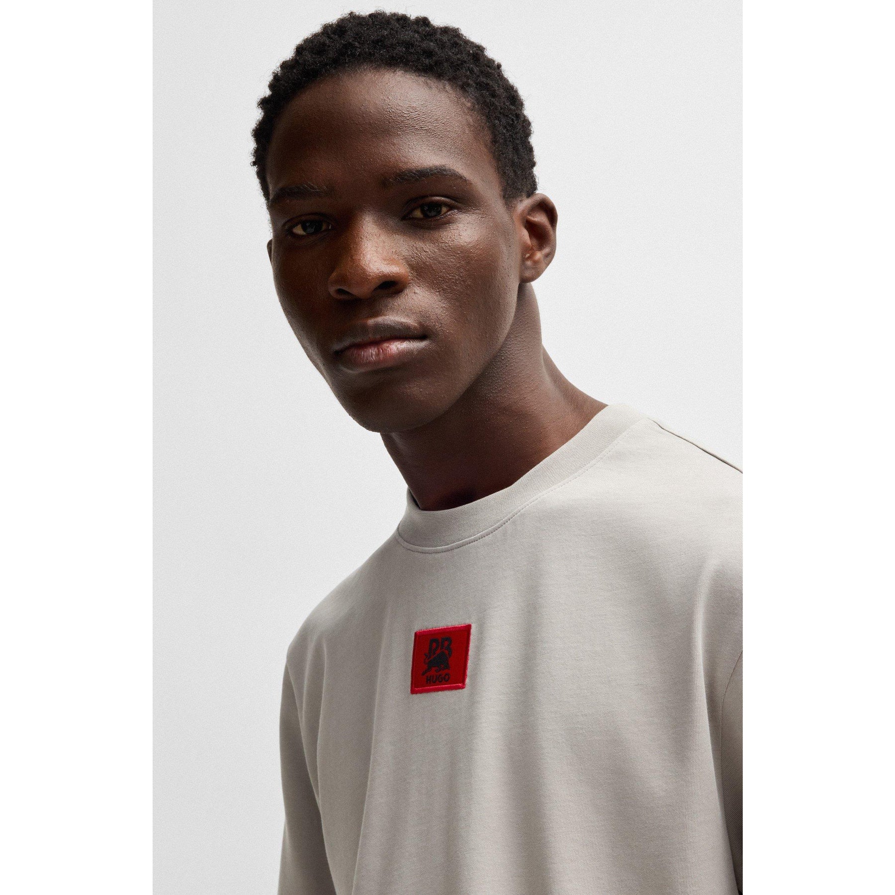 Signature Bull Motif Relaxed Fit T-Shirt
