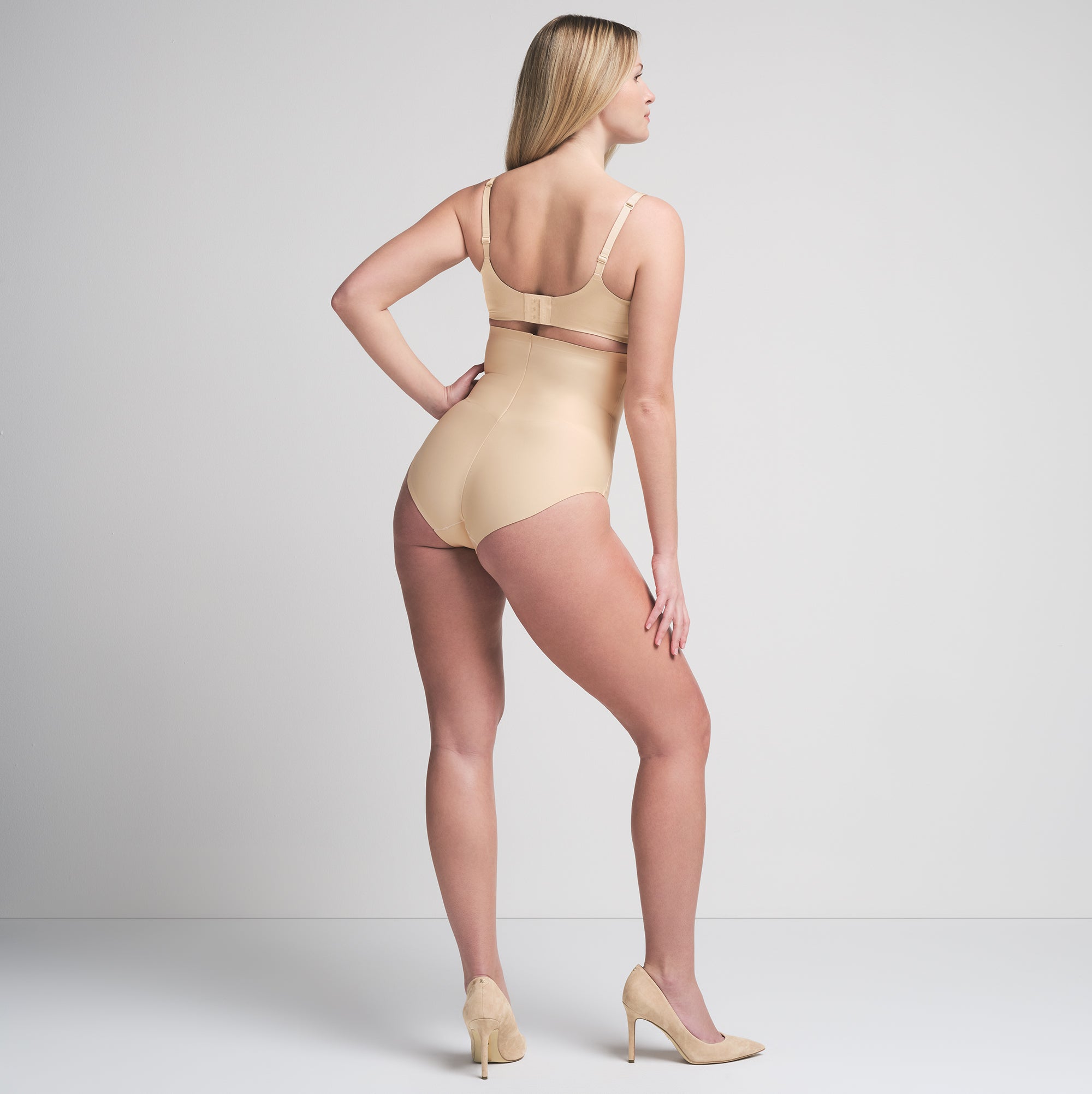 Skims Body Core Sculpt High-waisted Brief