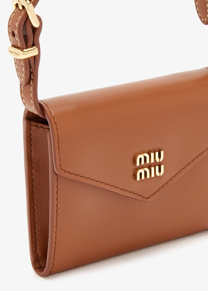 Leather shoulder wallet