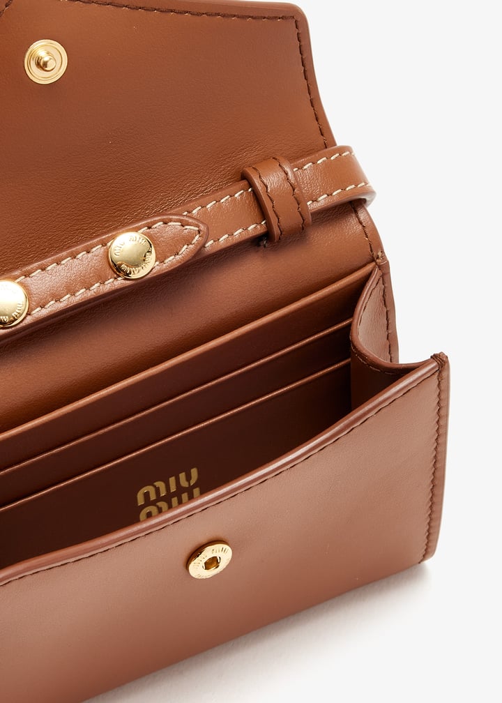 Leather shoulder wallet