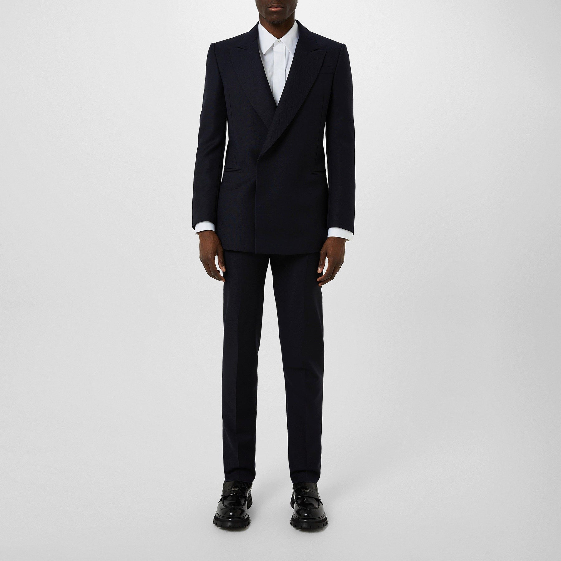 Neat Shoulder Double-Breasted Jacket.