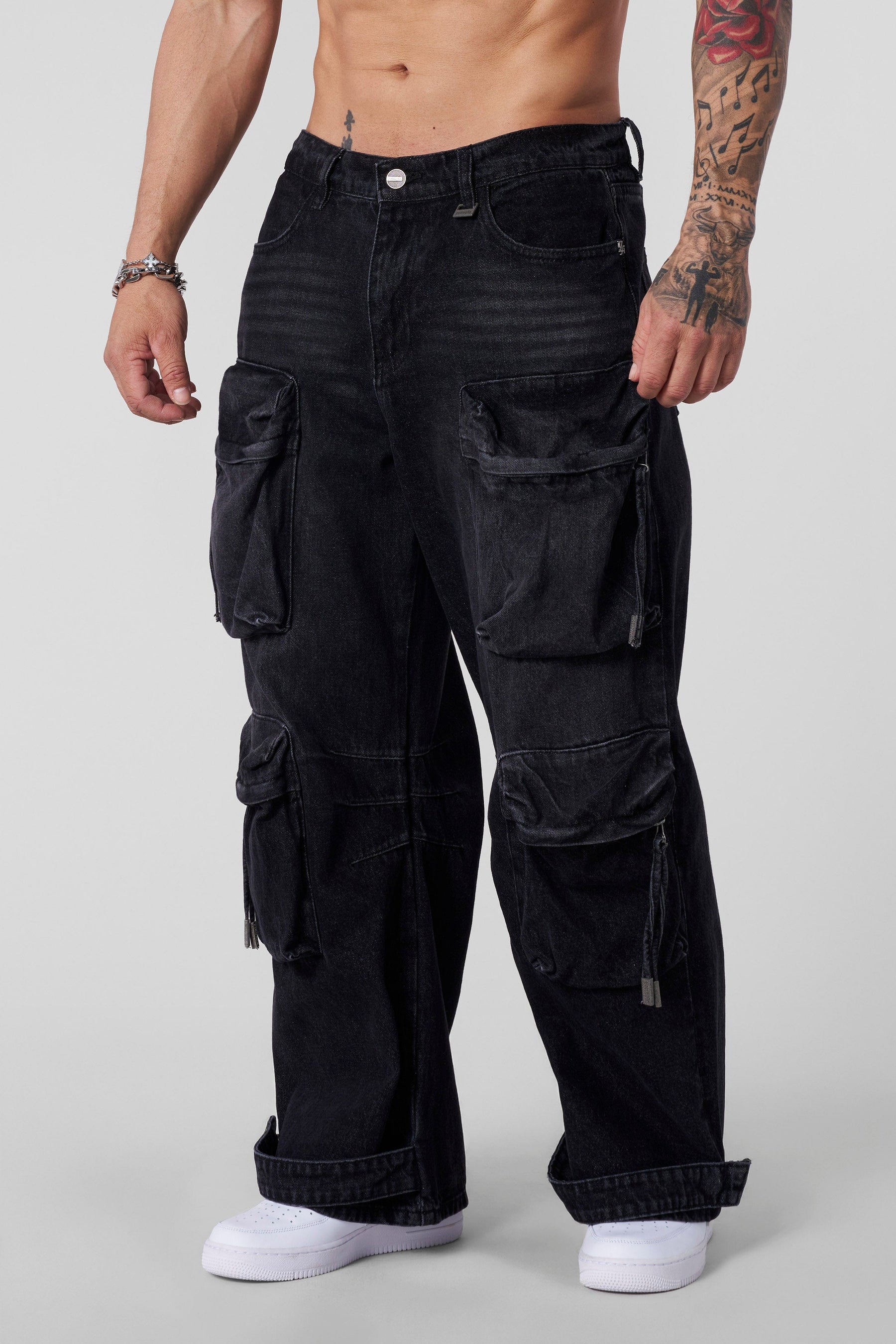 6021 - 8 Pocket Jeans