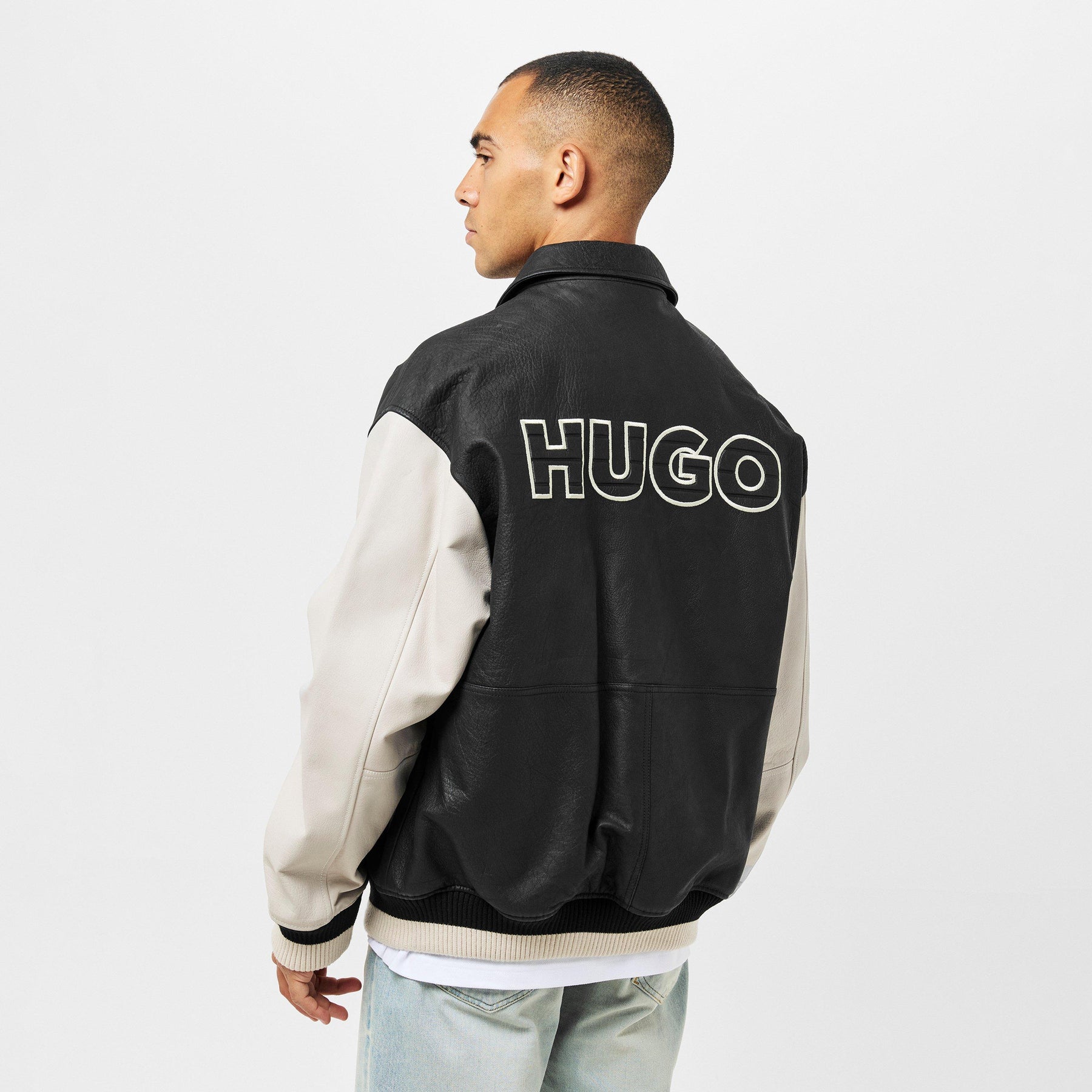 Hugo Limer 10269382 01
