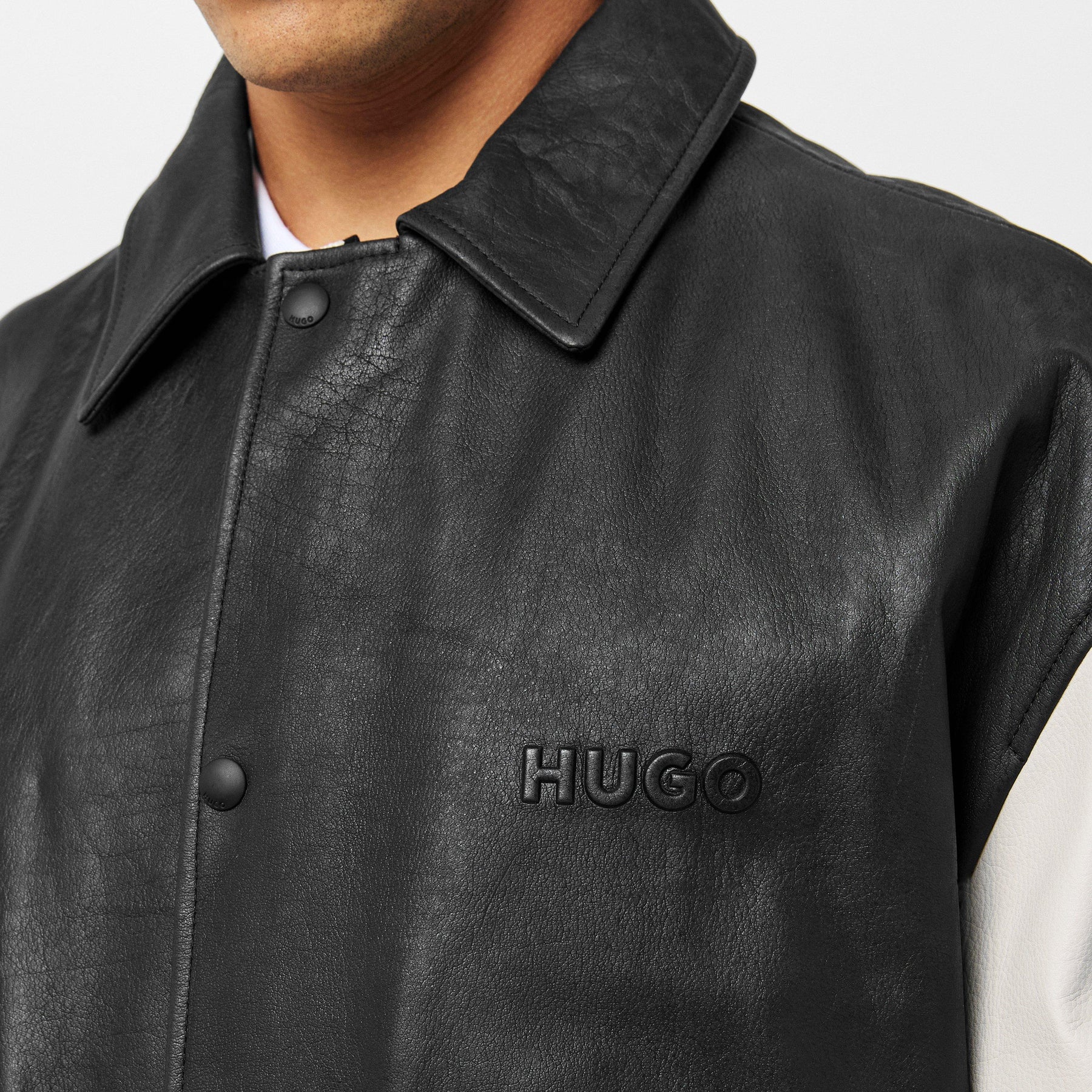 Hugo Limer 10269382 01